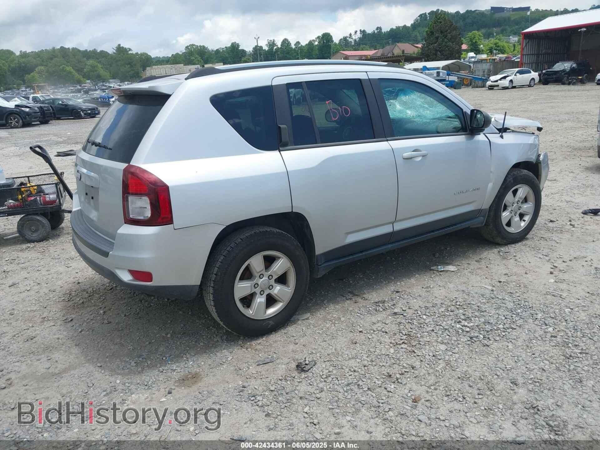 2014 JEEP COMPASS - VIN: 1C4NJCBA7ED537409 - Фото 4