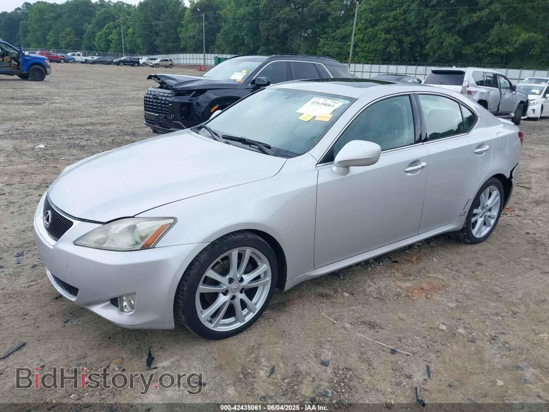 2007 LEXUS IS 250 - VIN: JTHBK262772034490 - Photo 2