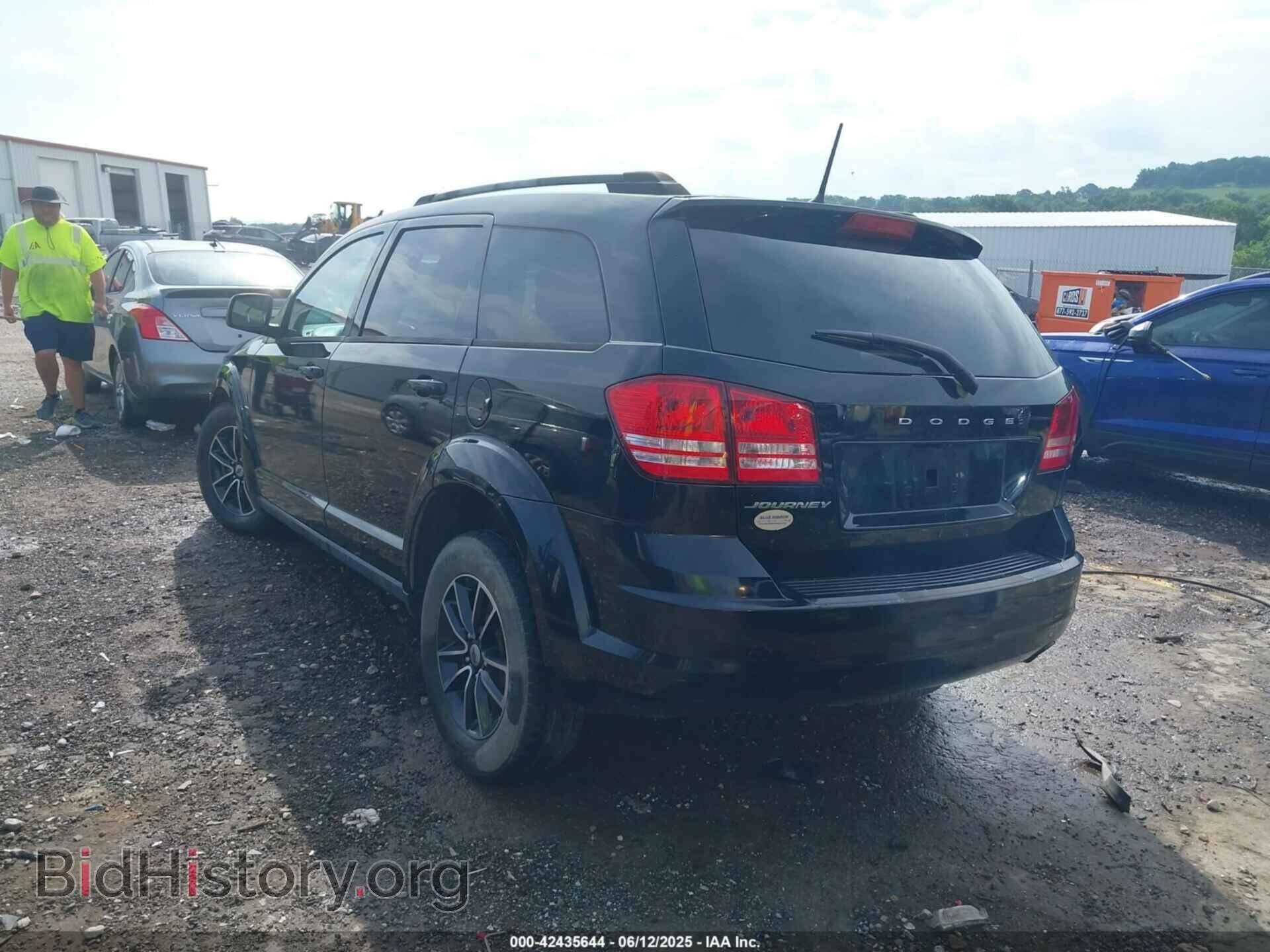 2018 DODGE JOURNEY - VIN: 3C4PDCABXJT535751 - Фото 3