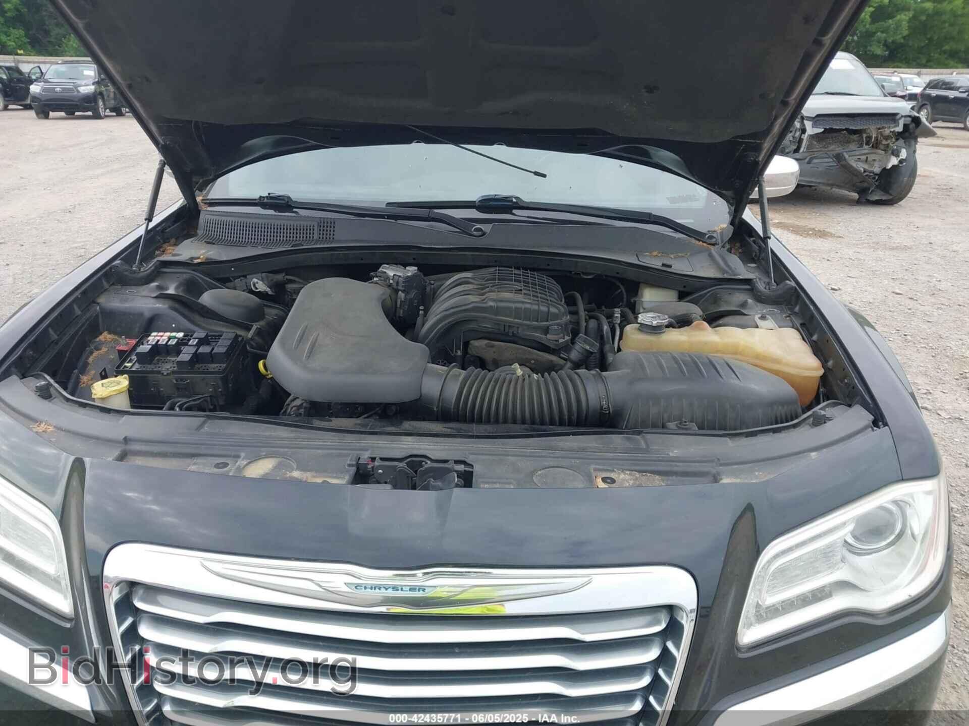 2012 CHRYSLER 300 - VIN: 2C3CCACG7CH198230 - Фото 10