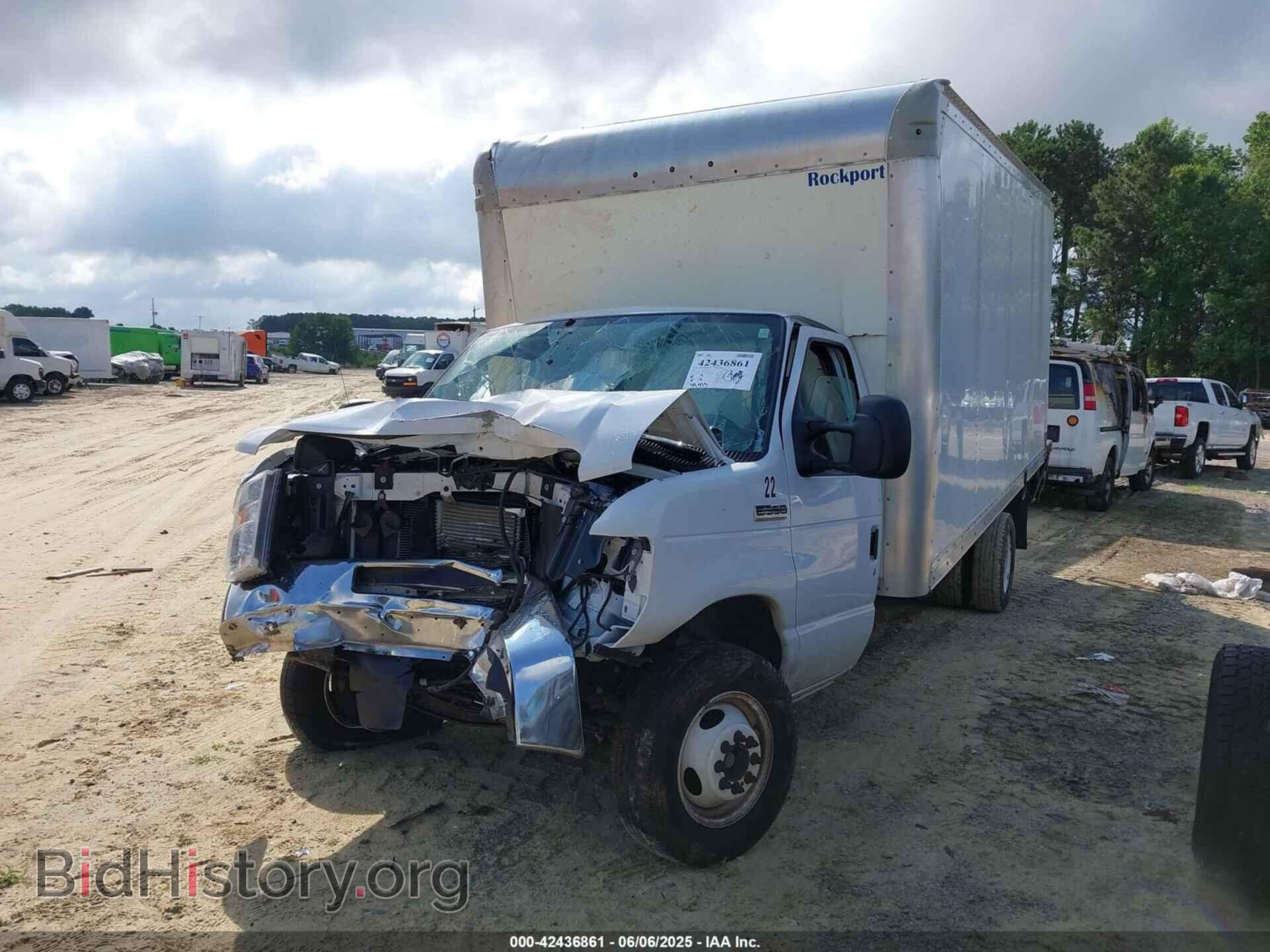 2022 FORD E-350 CUTAWAY - VIN: 1FDWE3FK8NDC31472 - Фото 2