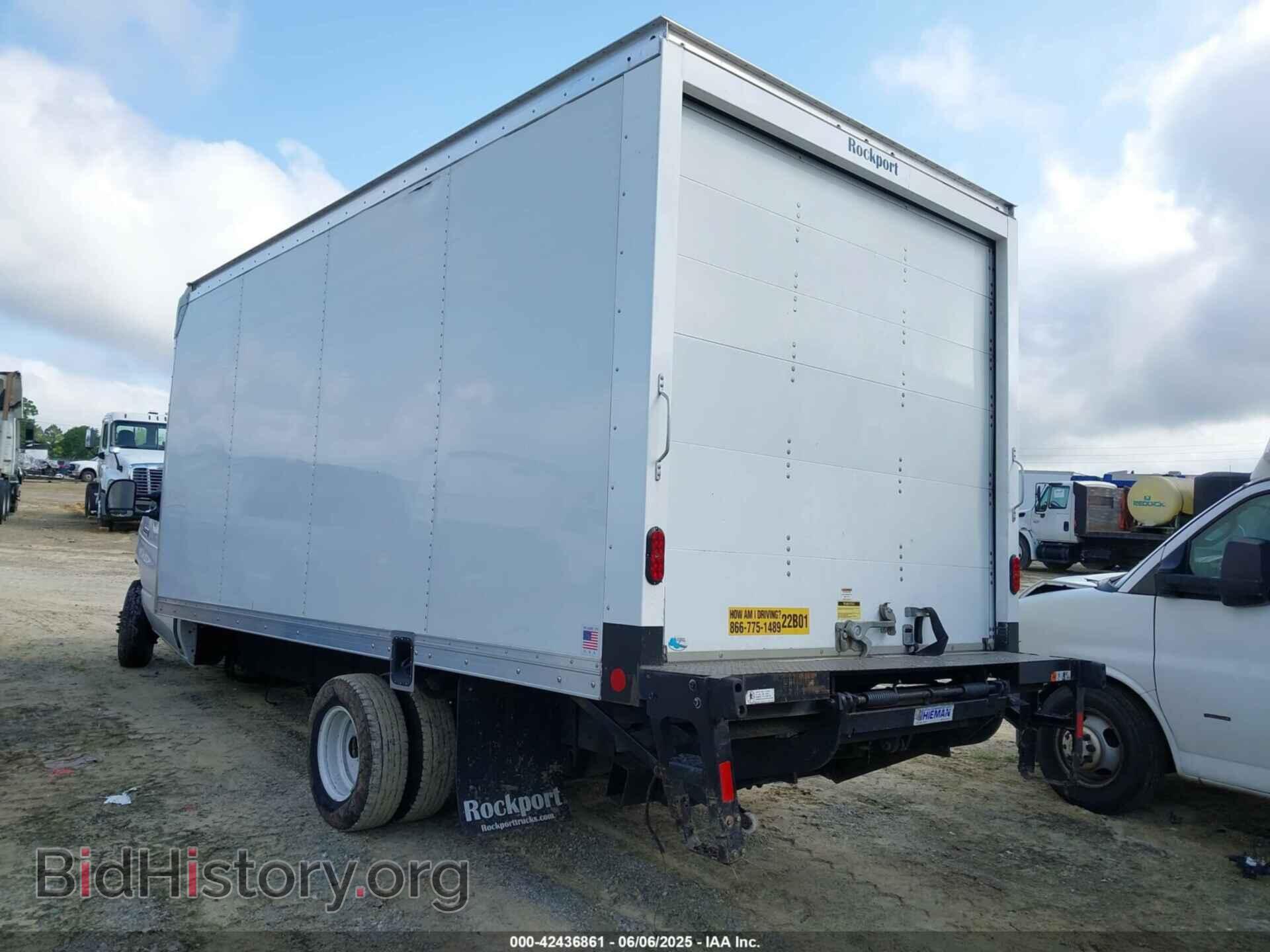 2022 FORD E-350 CUTAWAY - VIN: 1FDWE3FK8NDC31472 - Фото 3