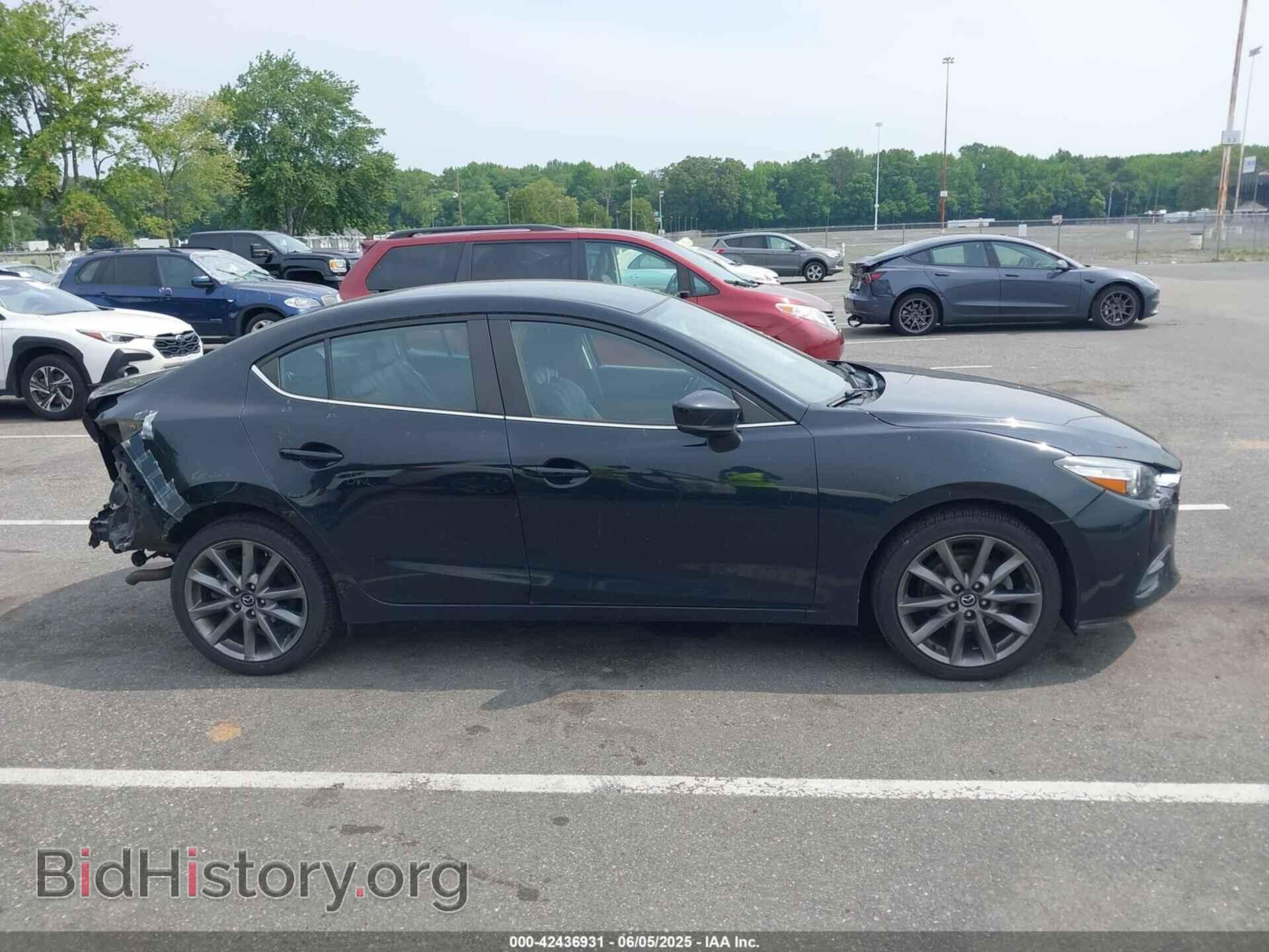 2018 MAZDA MAZDA3 - VIN: 3MZBN1V33JM202071 - Фото 13