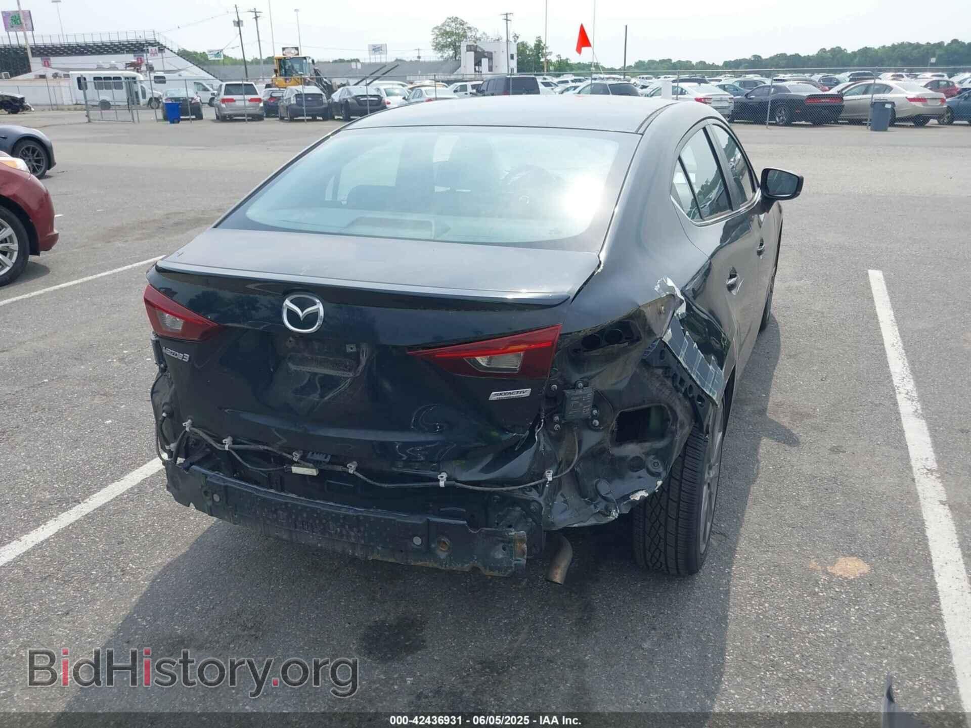 2018 MAZDA MAZDA3 - VIN: 3MZBN1V33JM202071 - Фото 4