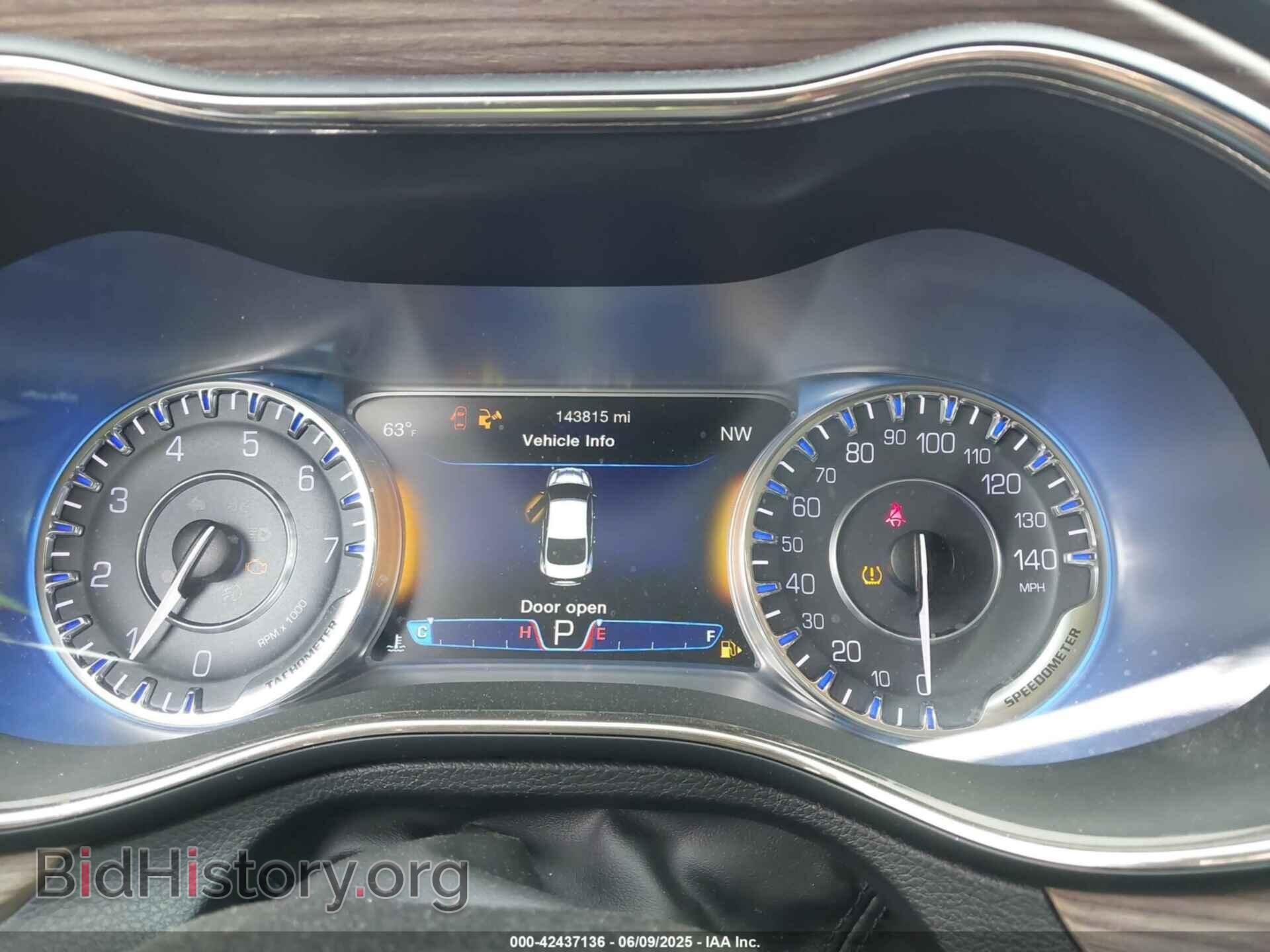 2016 CHRYSLER 200 - VIN: 1C3CCCEG0GN100628 - Фото 7