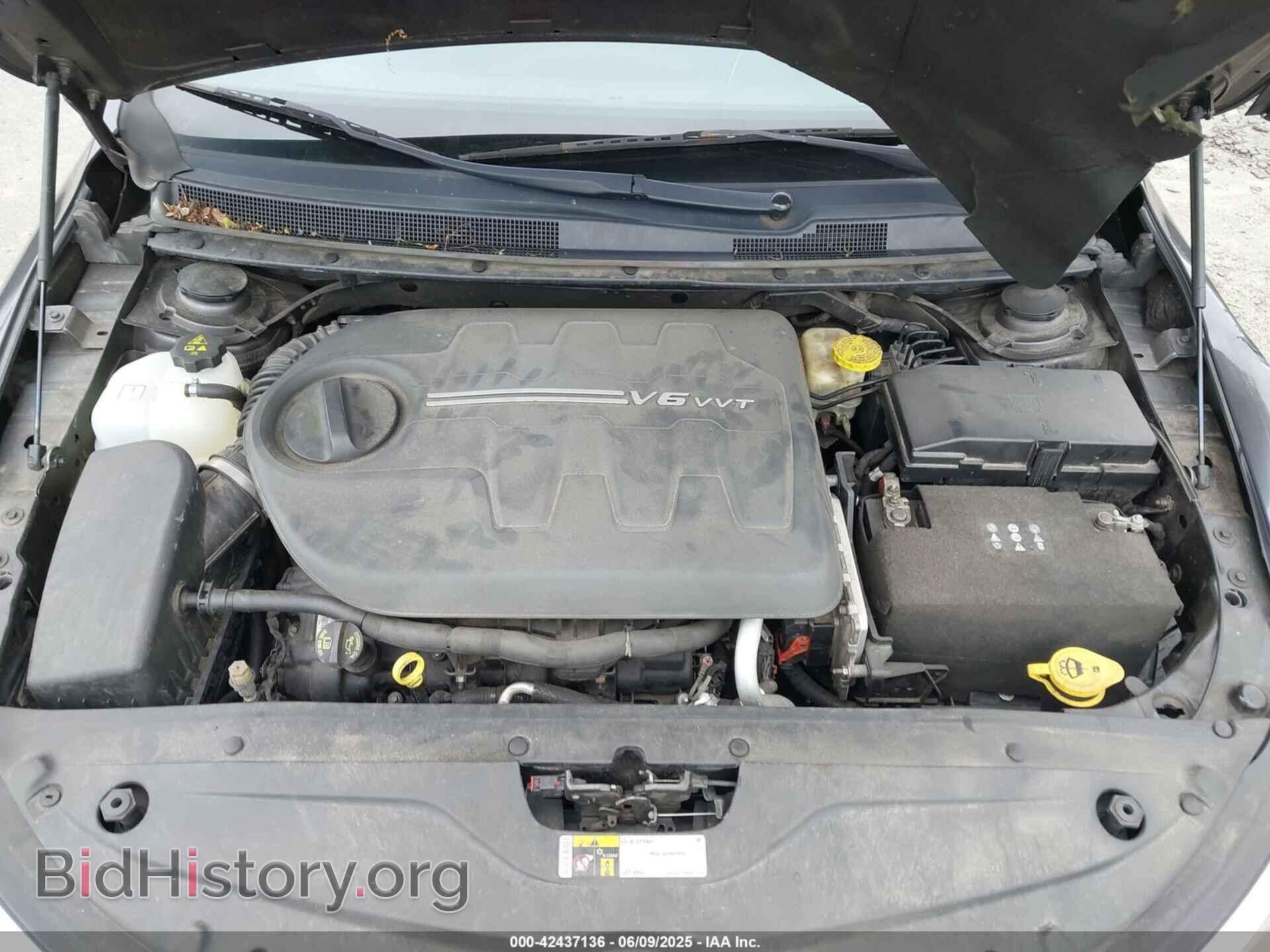 2016 CHRYSLER 200 - VIN: 1C3CCCEG0GN100628 - Фото 10