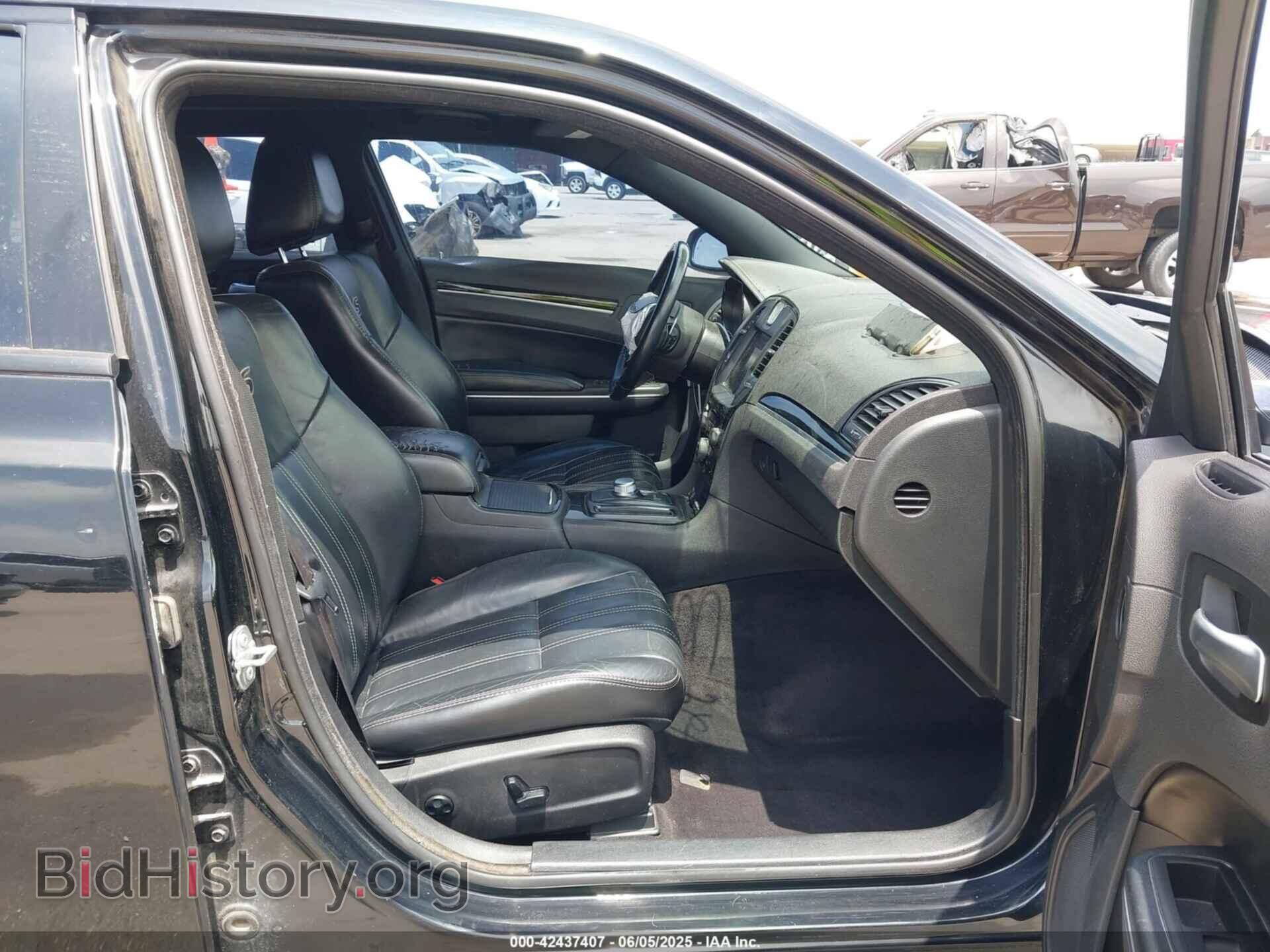 2017 CHRYSLER 300 - VIN: 2C3CCAGGXHH550086 - Фото 5