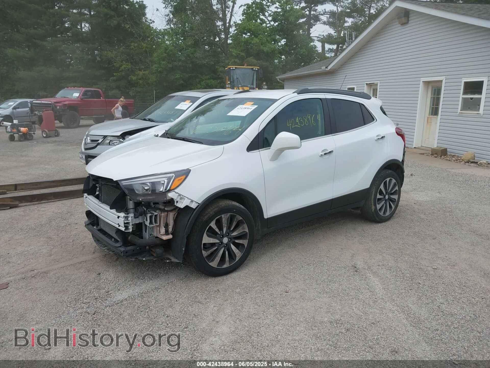 2021 BUICK ENCORE - VIN: KL4CJASB8MB316751 - Photo 2