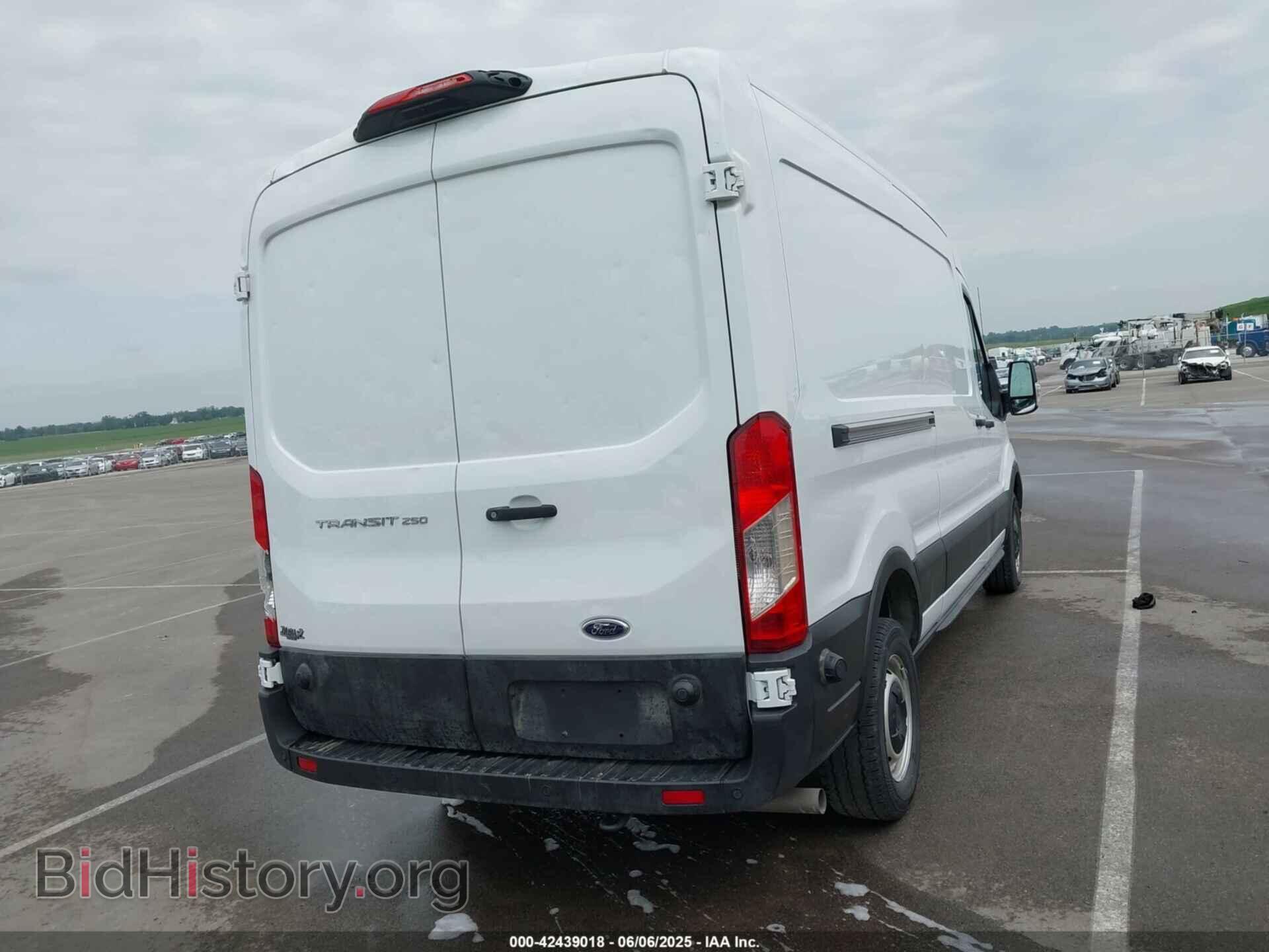 2024 FORD TRANSIT-250 - VIN: 1FTBR1C86RKA73090 - Фото 16