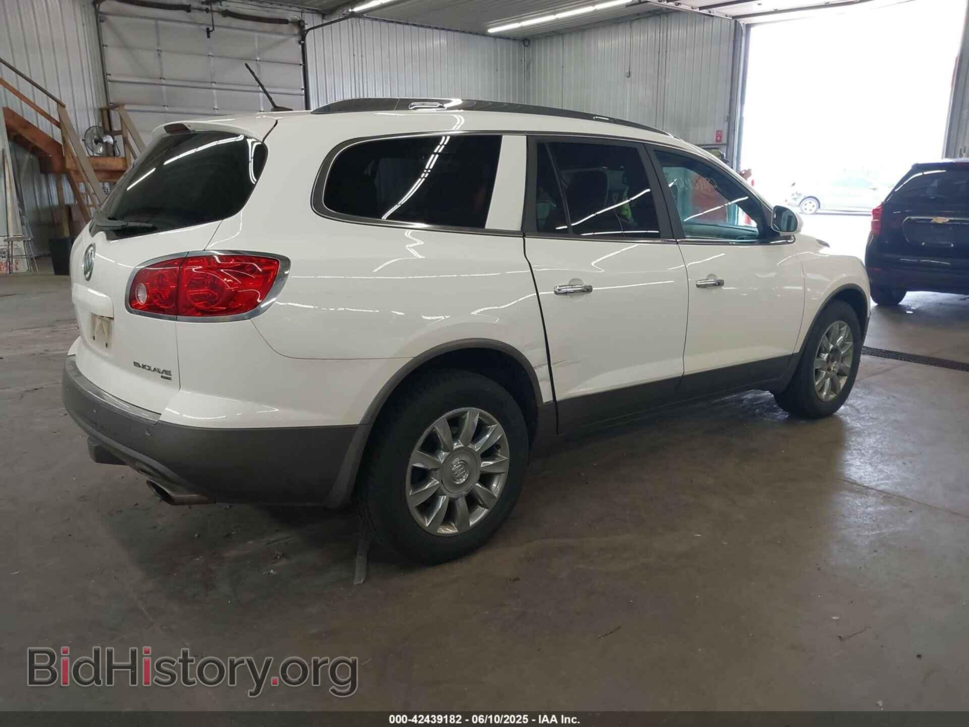 2012 BUICK ENCLAVE - VIN: 5GAKVCEDXCJ370623 - Фото 4