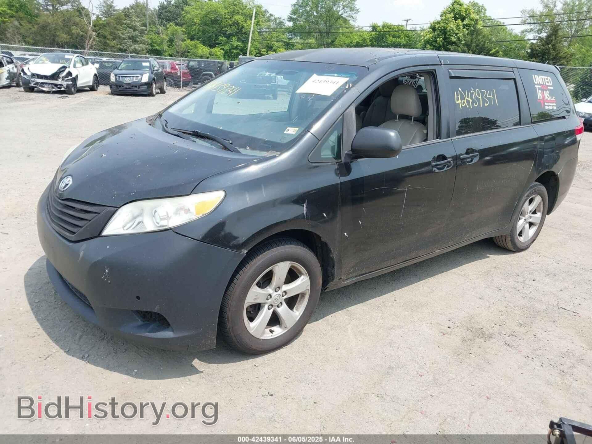 2014 TOYOTA SIENNA - VIN: 5TDZK3DCXES450220 - Фото 2