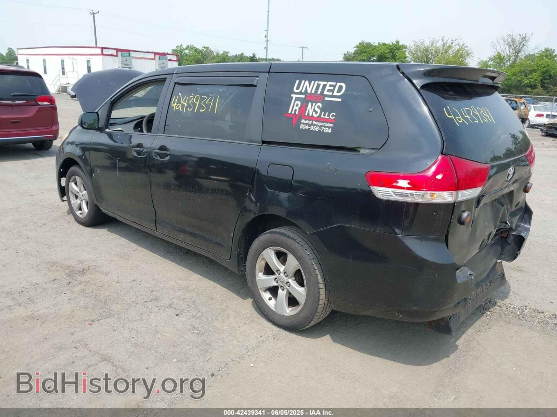 2014 TOYOTA SIENNA - VIN: 5TDZK3DCXES450220 - Фото 3