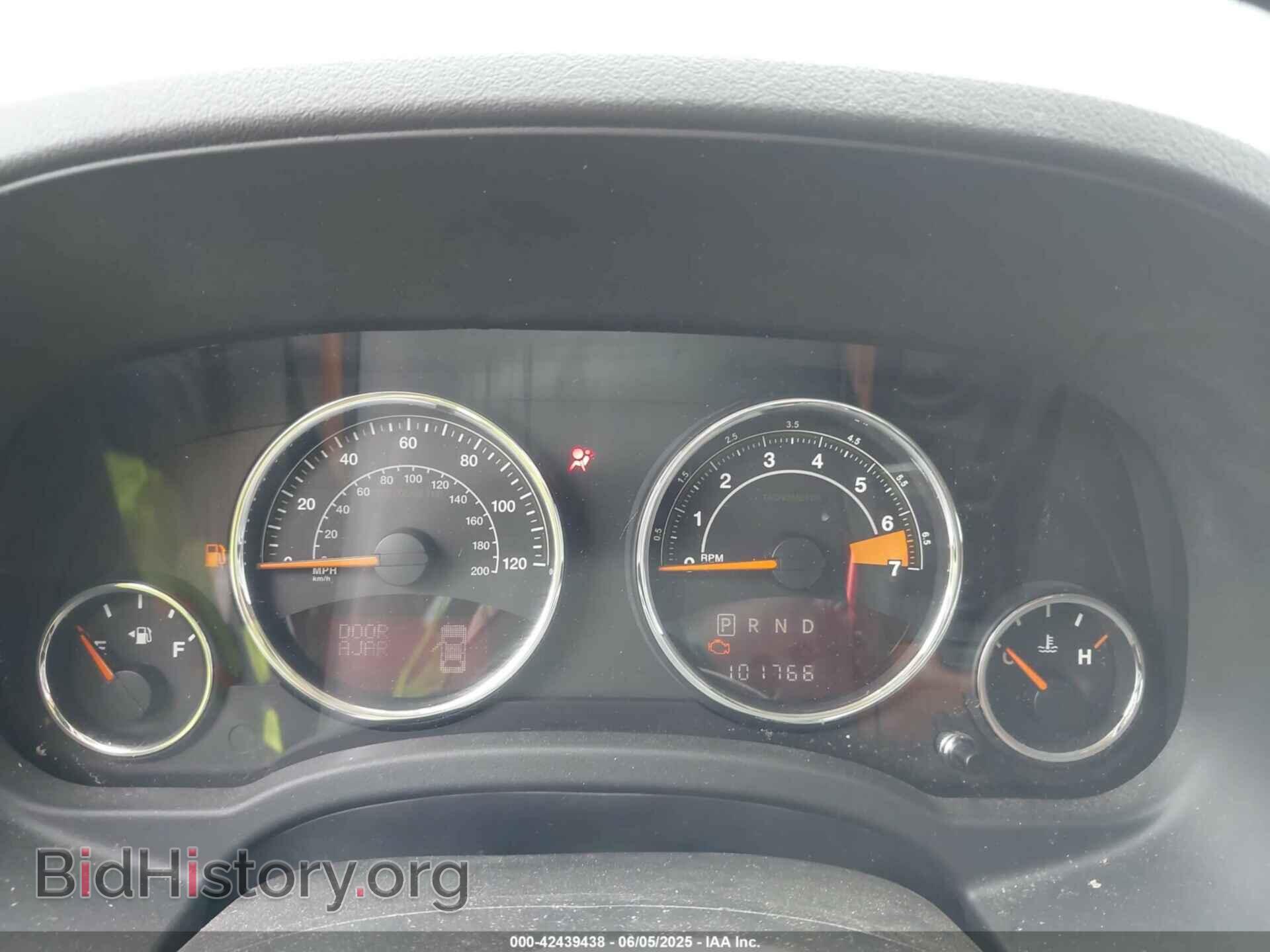 2014 JEEP COMPASS - VIN: 1C4NJDCB8ED831978 - Фото 7