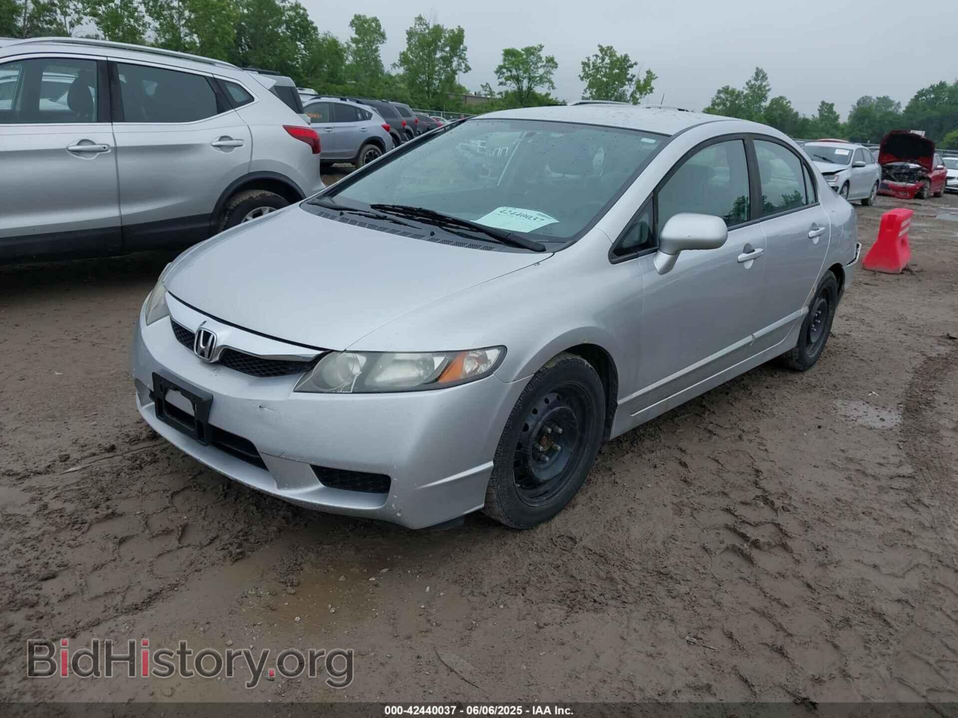 2009 HONDA CIVIC - VIN: 19XFA16549E048007 - Фото 2