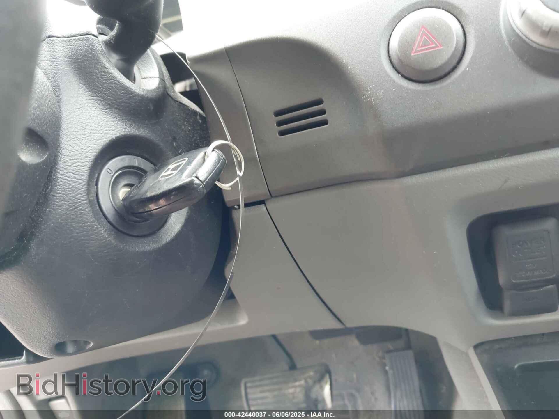 2009 HONDA CIVIC - VIN: 19XFA16549E048007 - Фото 11