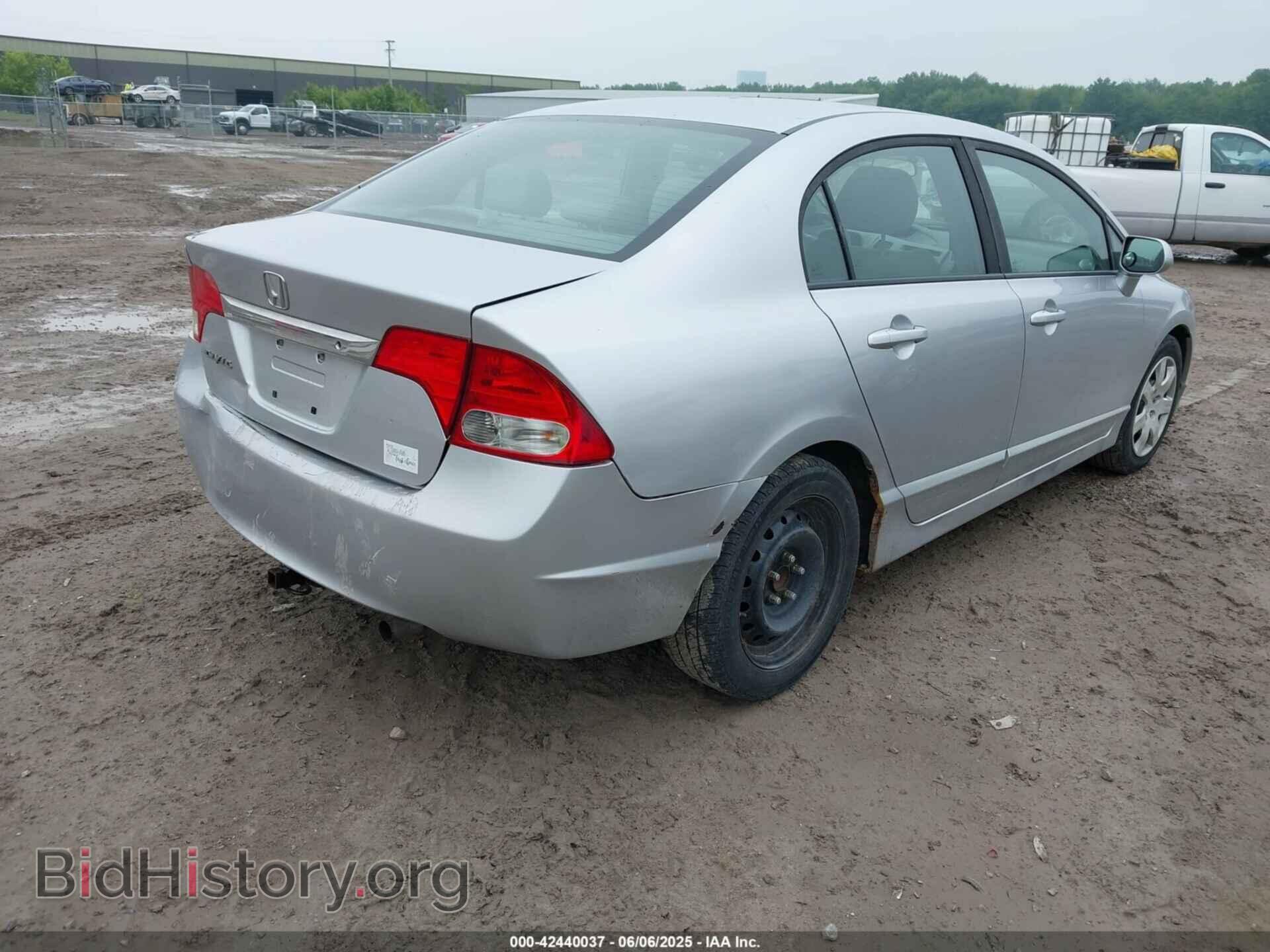 2009 HONDA CIVIC - VIN: 19XFA16549E048007 - Фото 4