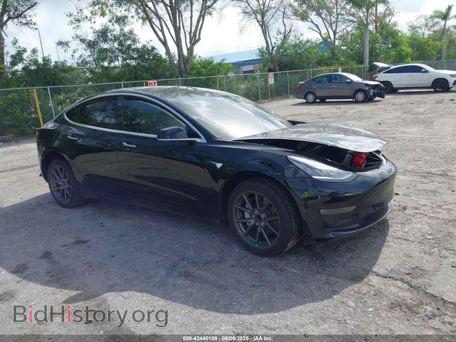 Photo 5YJ3E1EA2KF394675 - TESLA MODEL 3 2019
