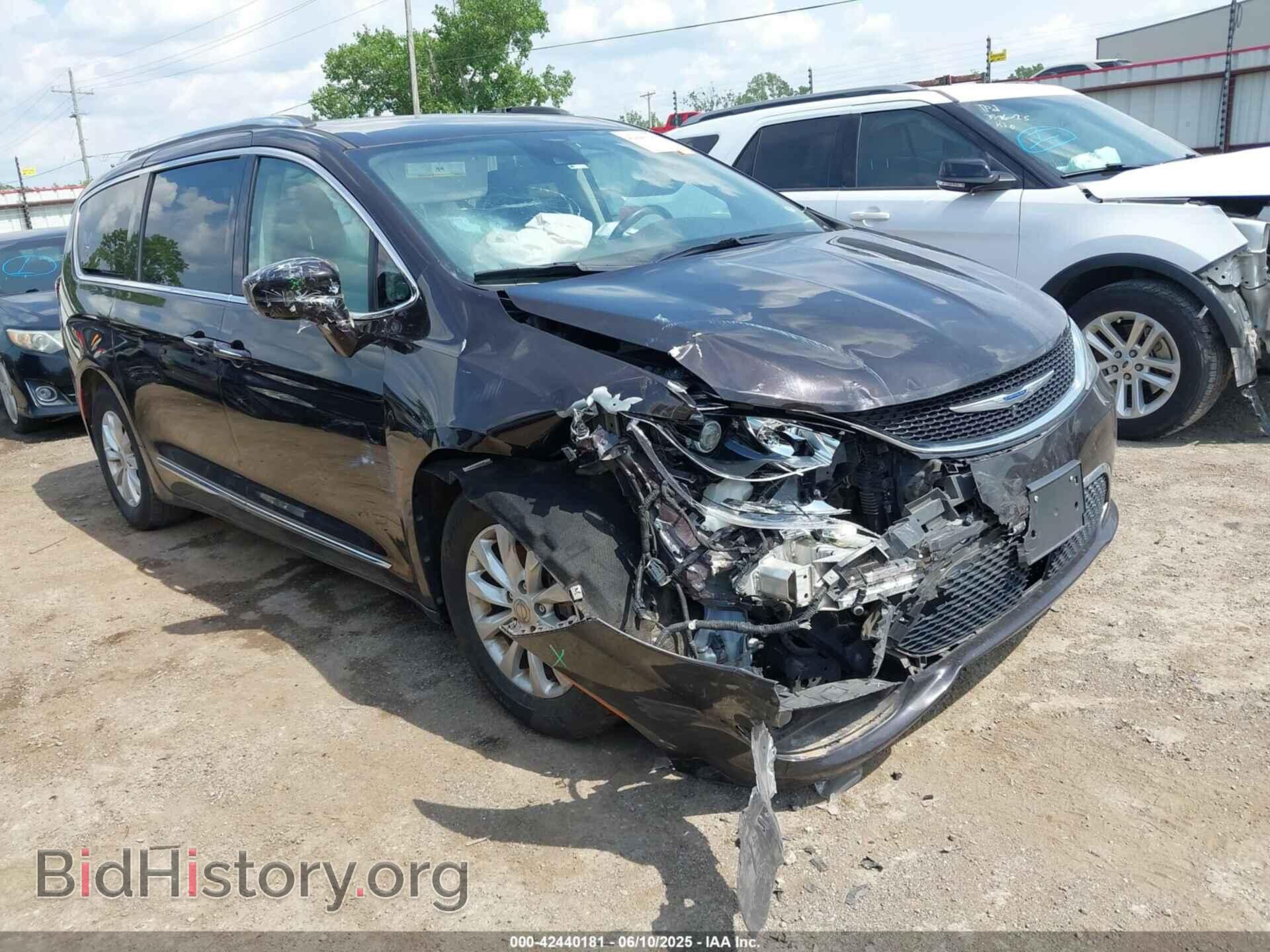 Фотография 2C4RC1BG9JR262850 - CHRYSLER PACIFICA 2018