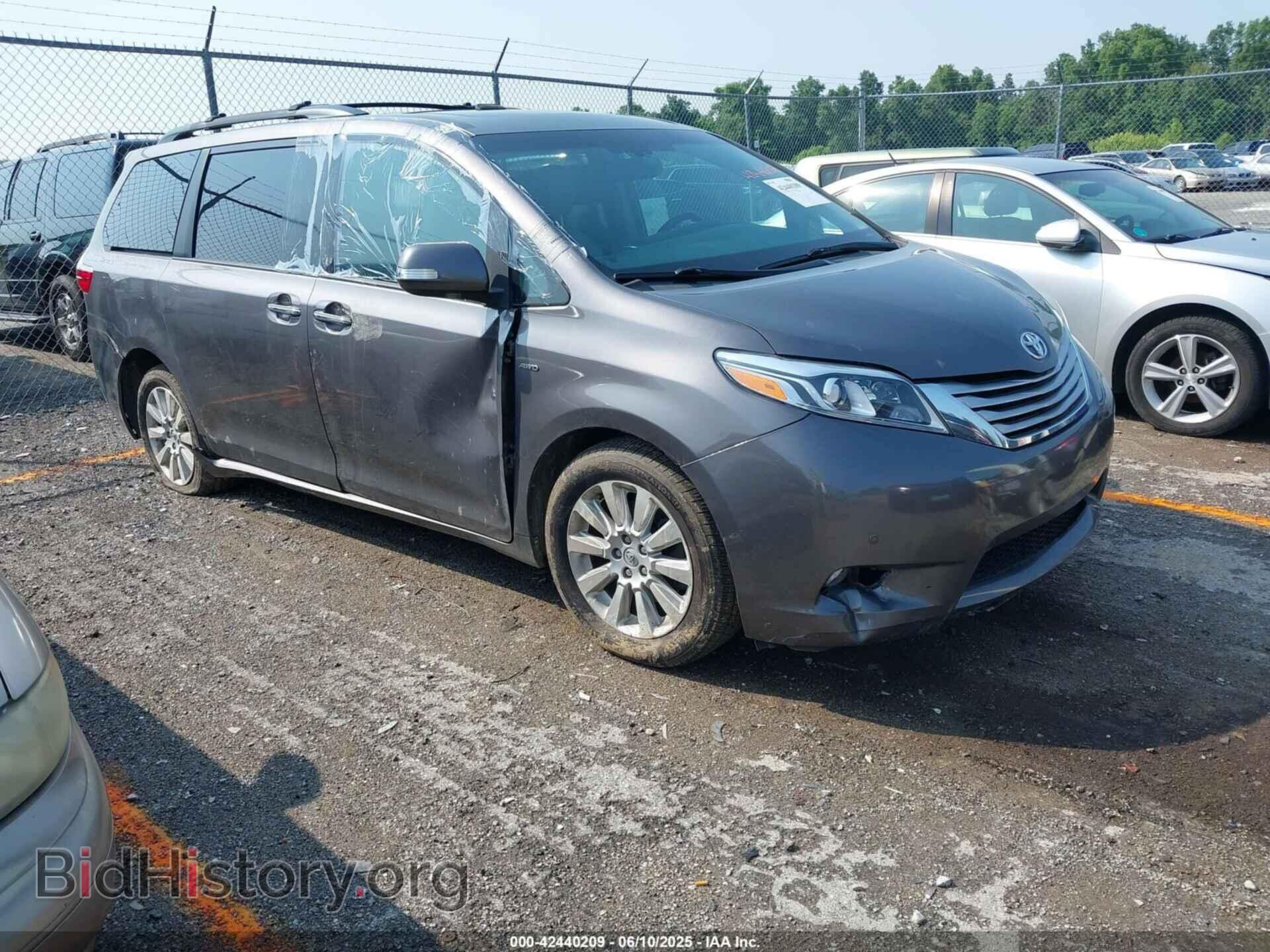Photo 5TDDZ3DC9HS183372 - TOYOTA SIENNA 2017