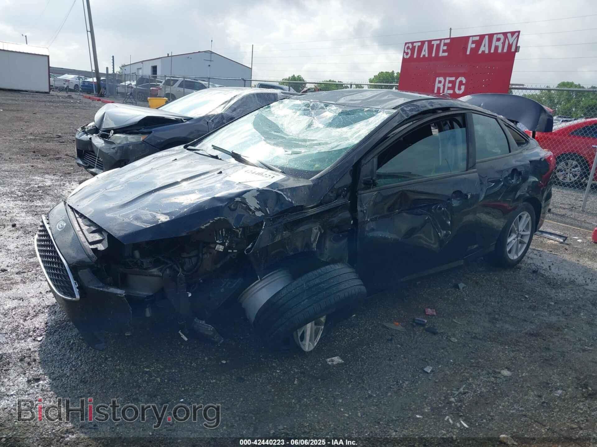 2017 FORD FOCUS - VIN: 1FADP3F2XHL305514 - Фото 2