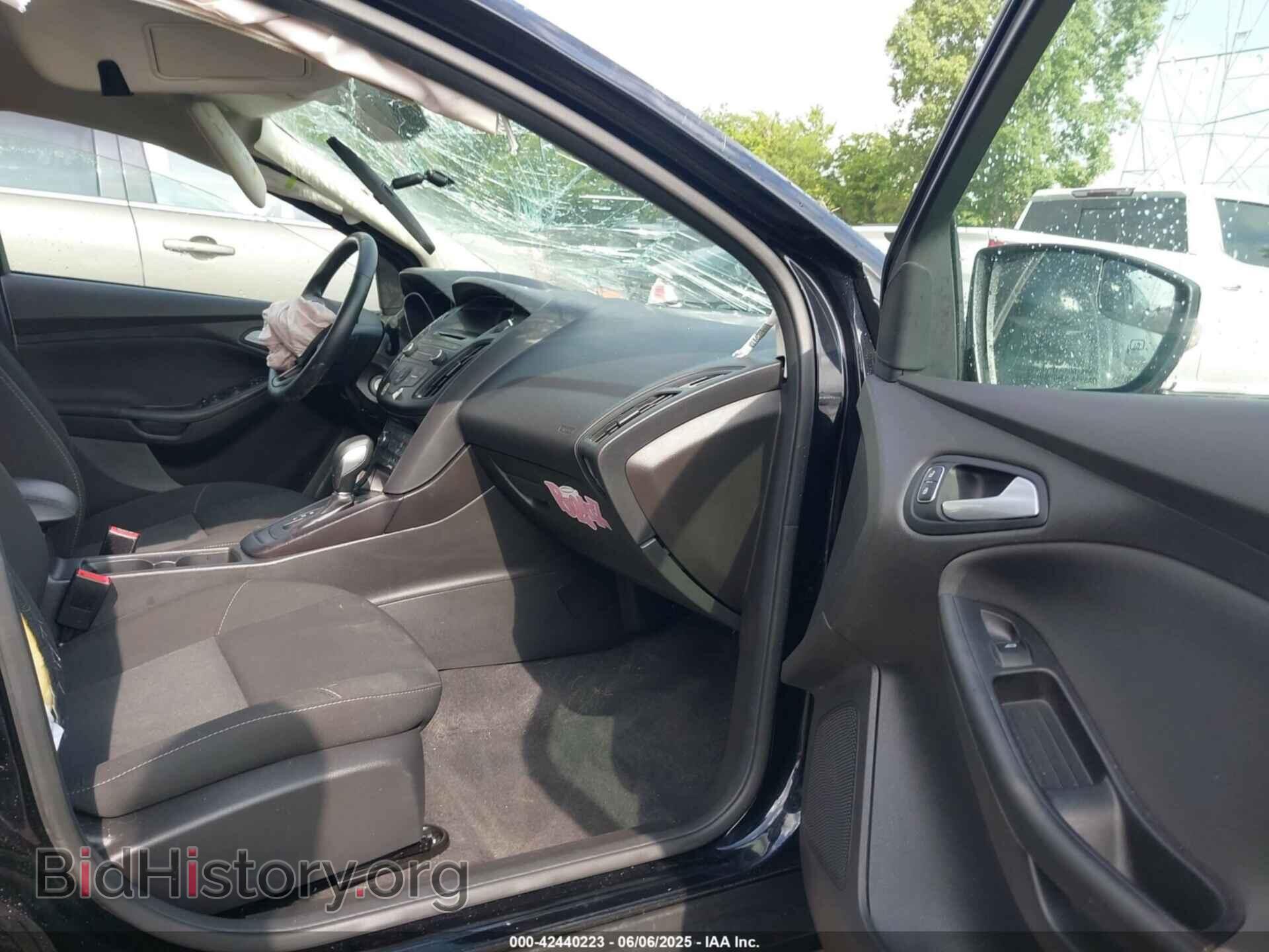 2017 FORD FOCUS - VIN: 1FADP3F2XHL305514 - Фото 5