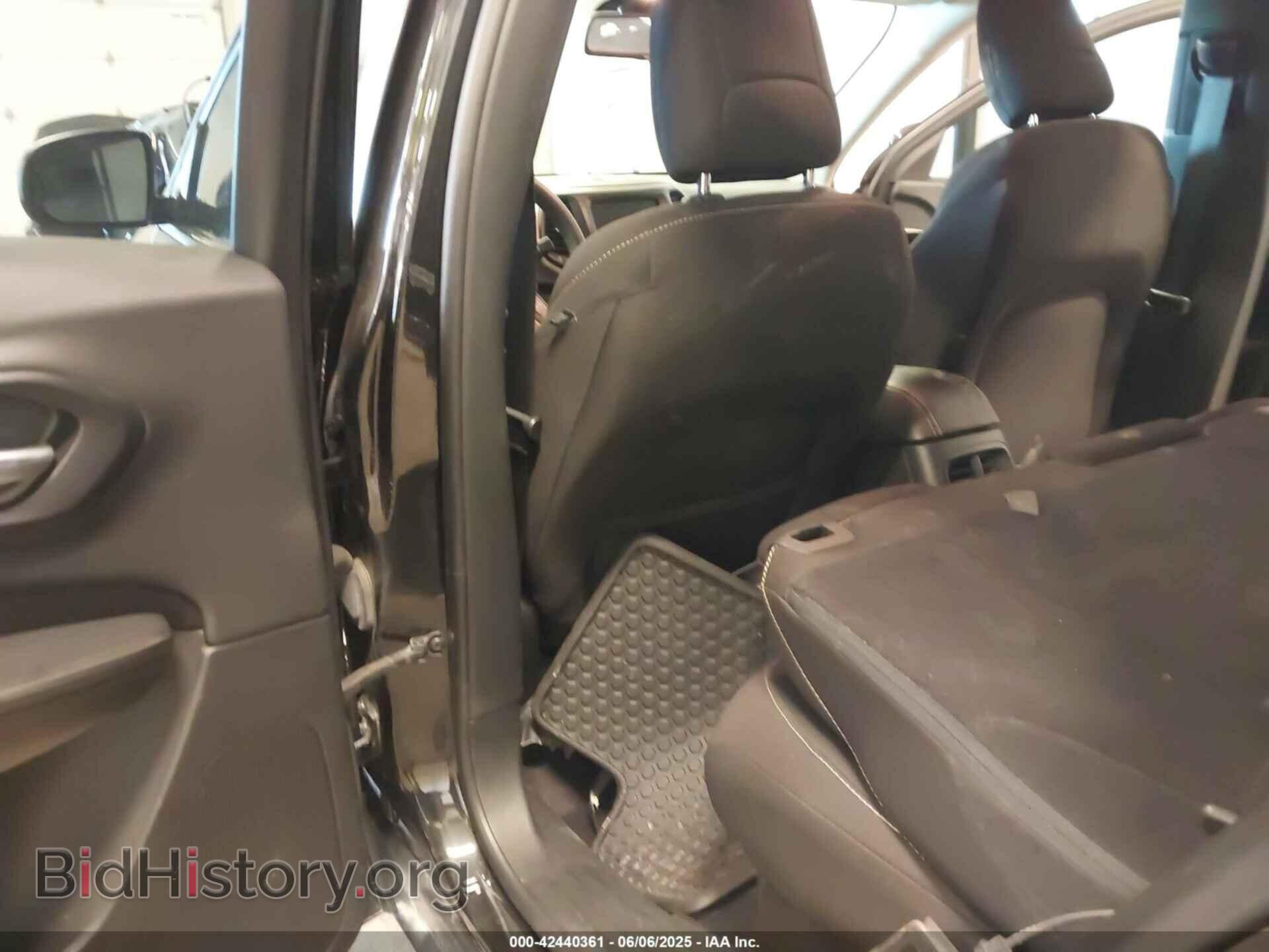2016 JEEP CHEROKEE - VIN: 1C4PJMCS6GW214045 - Фото 5