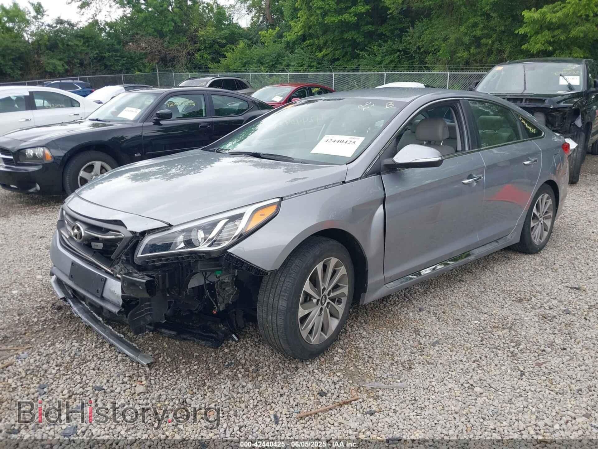 2015 HYUNDAI SONATA - VIN: 5NPE34AF2FH098564 - Фото 2