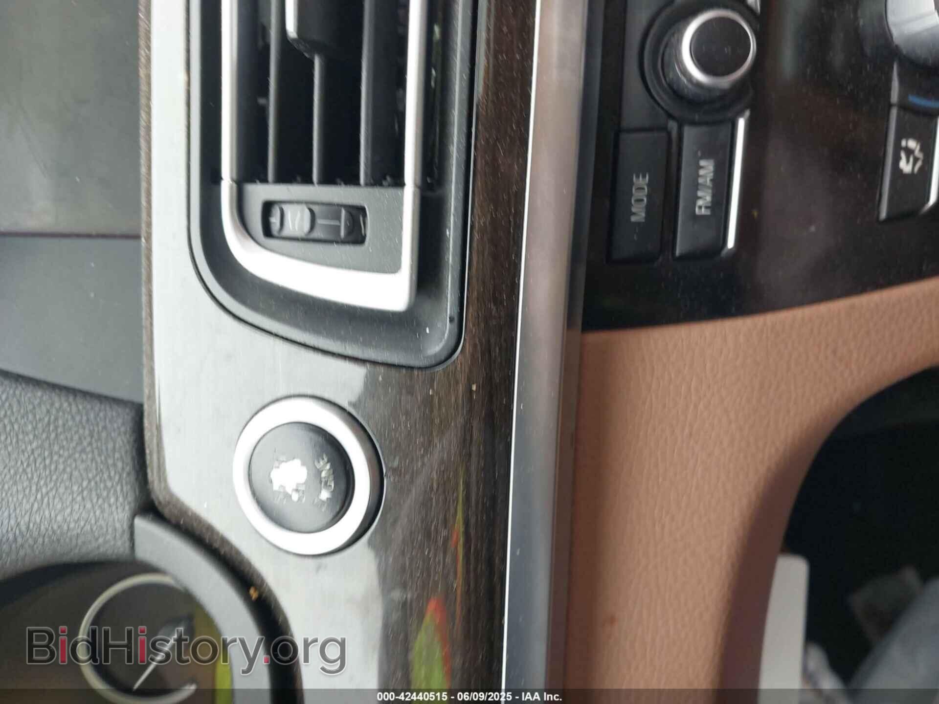 2012 BMW 750LI - VIN: WBAKB8C54CC962746 - Фото 11