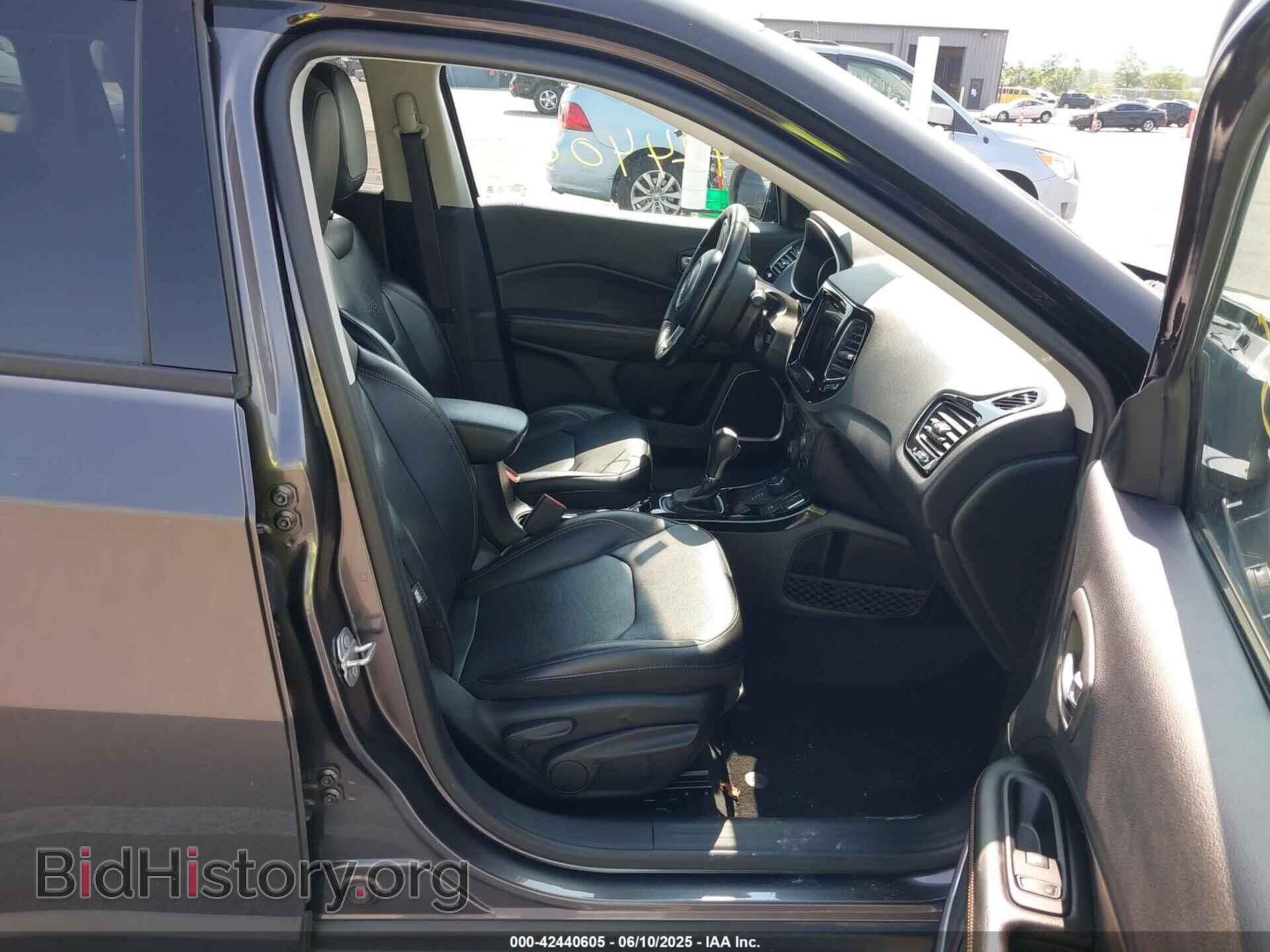 2019 JEEP COMPASS - VIN: 3C4NJDCB2KT734474 - Фото 5