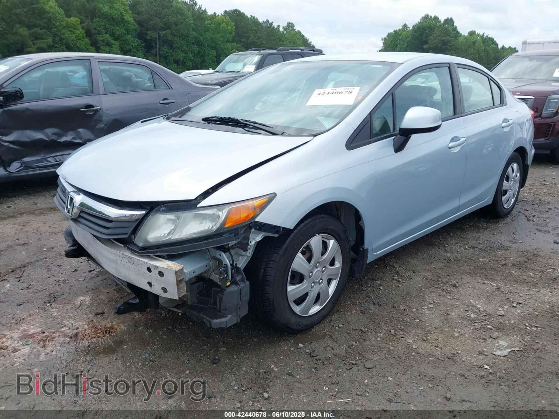 2012 HONDA CIVIC - VIN: 2HGFB2F50CH593119 - Фото 2