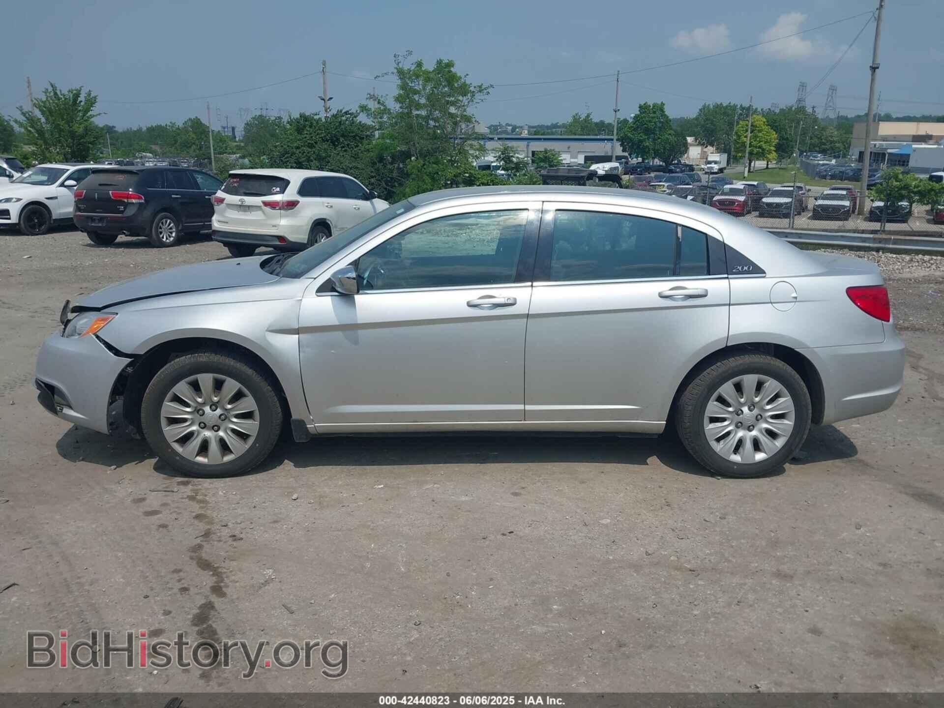 2012 CHRYSLER 200 - VIN: 1C3CCBABXCN305890 - Фото 14