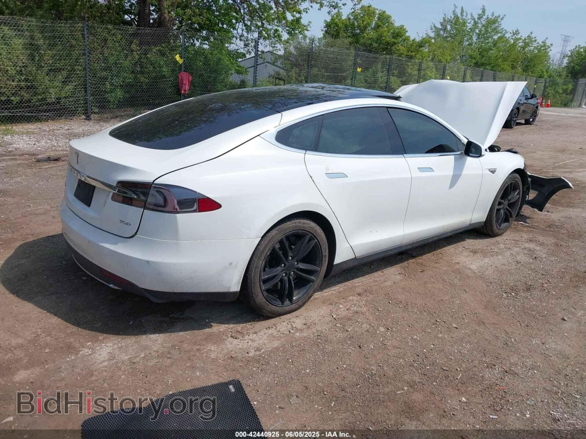2015 TESLA MODEL S - VIN: 5YJSA1E2XFF117164 - Photo 4