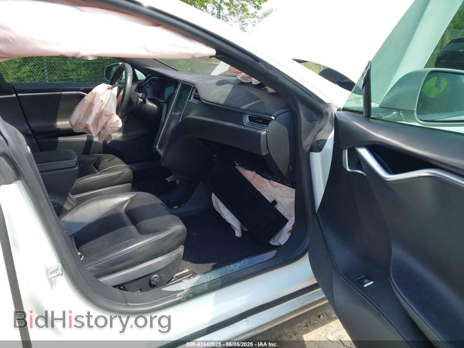 2015 TESLA MODEL S - VIN: 5YJSA1E2XFF117164 - Photo 5