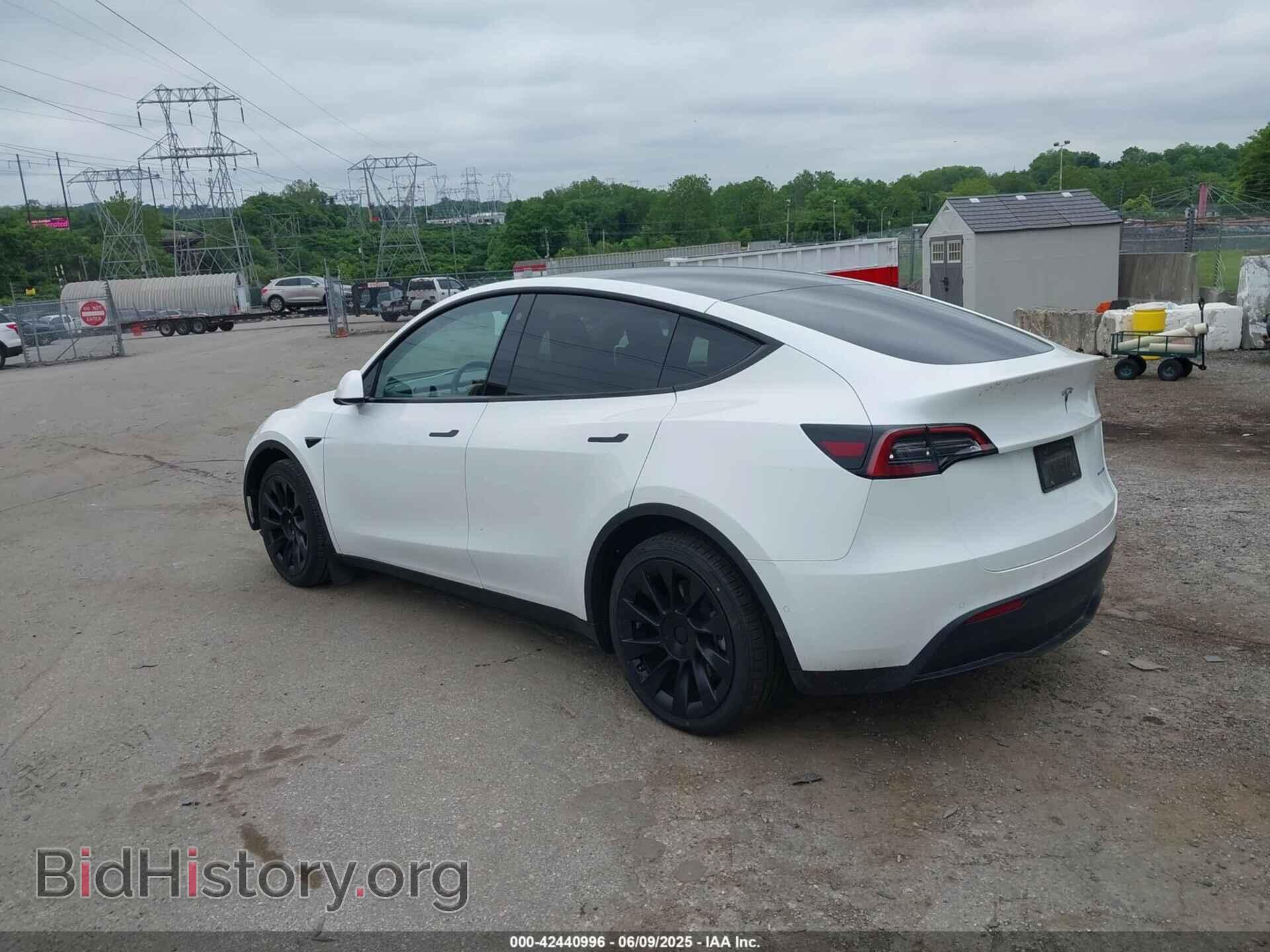 2021 TESLA MODEL Y - VIN: 5YJYGDEE4MF262685 - Фото 3