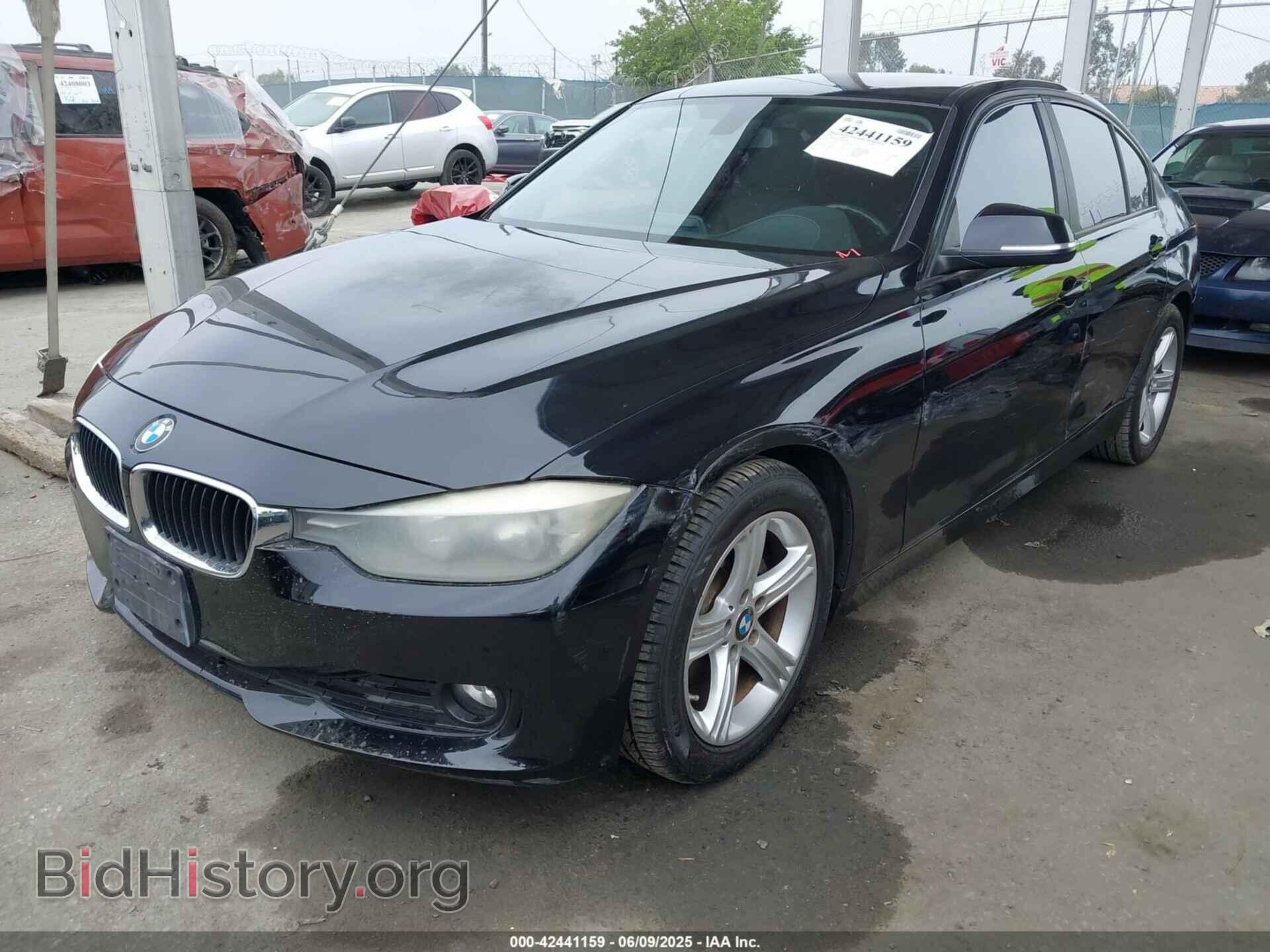 2014 BMW 320I - VIN: WBA3B1C51EP679342 - Фото 2