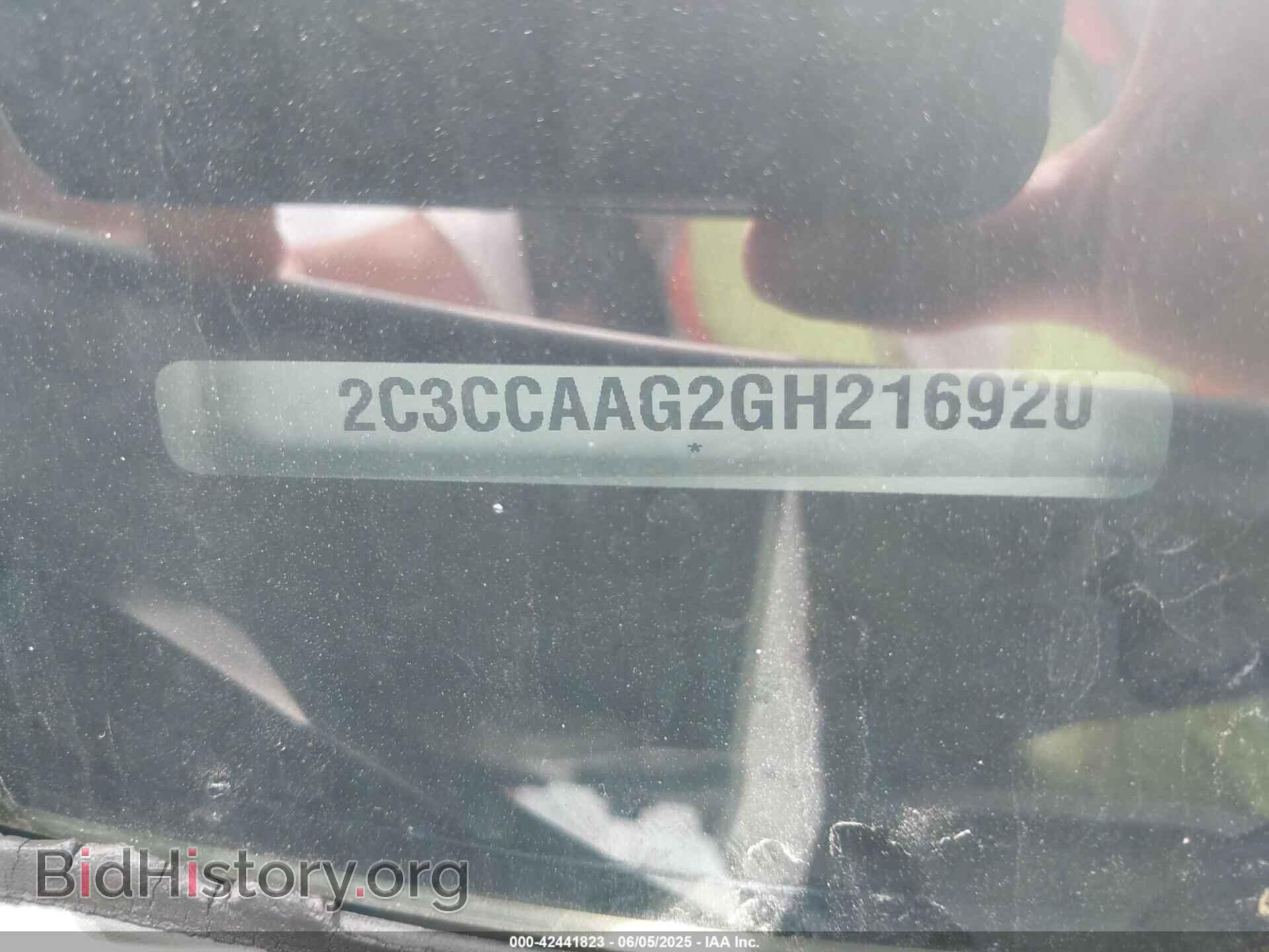 2016 CHRYSLER 300 - VIN: 2C3CCAAG2GH216920 - Фото 9