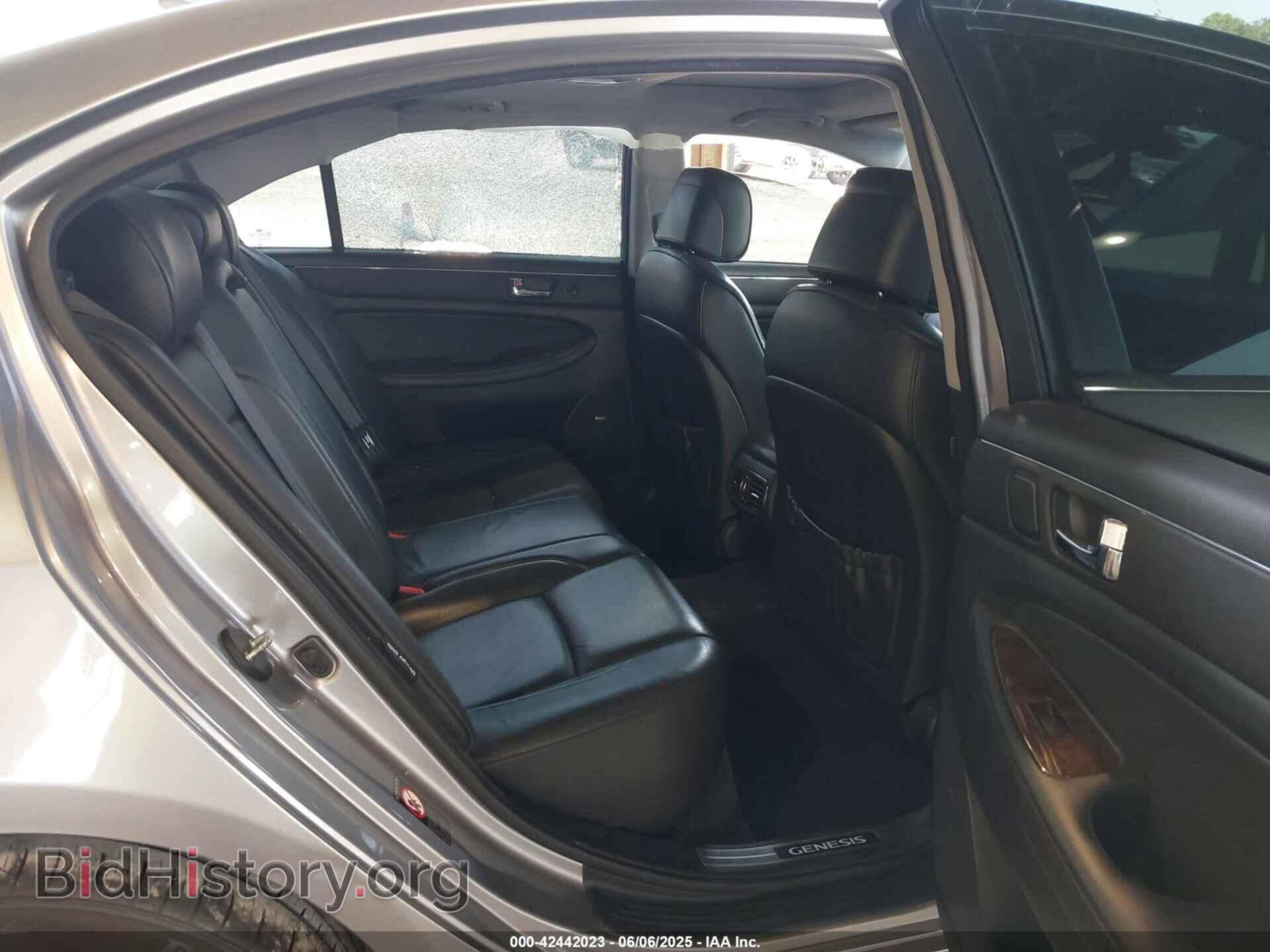 2009 HYUNDAI GENESIS - VIN: KMHGC46F89U051921 - Фото 8