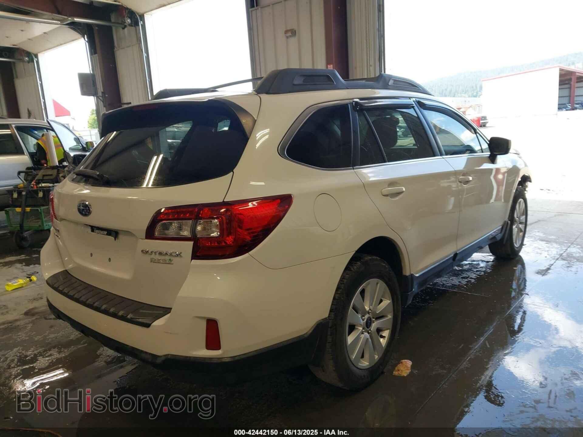 2015 SUBARU OUTBACK - VIN: 4S4BSADC0F3218584 - Фото 4