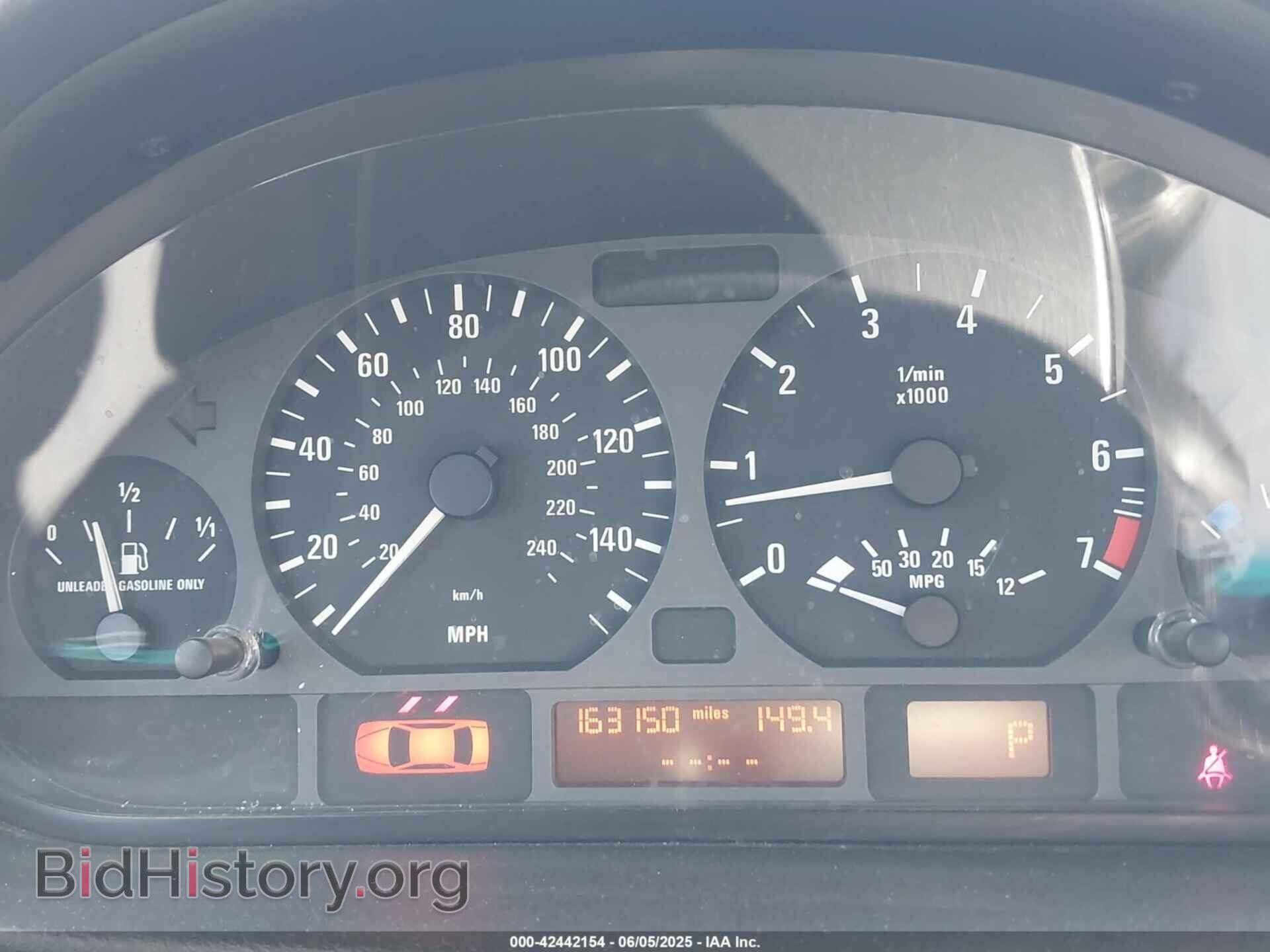 2005 BMW 325XI - VIN: WBAEU33405PR18501 - Фото 7