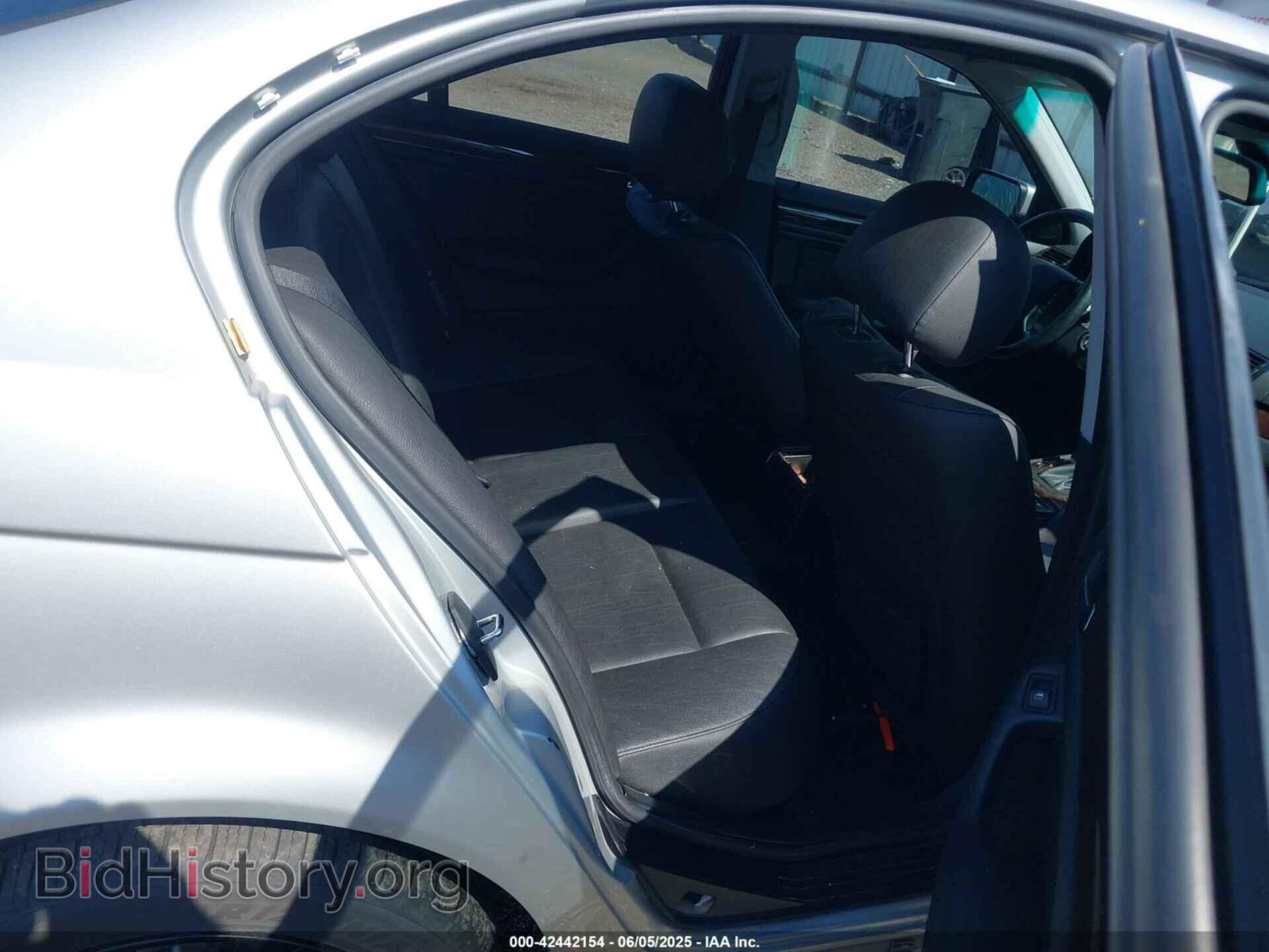 2005 BMW 325XI - VIN: WBAEU33405PR18501 - Фото 8