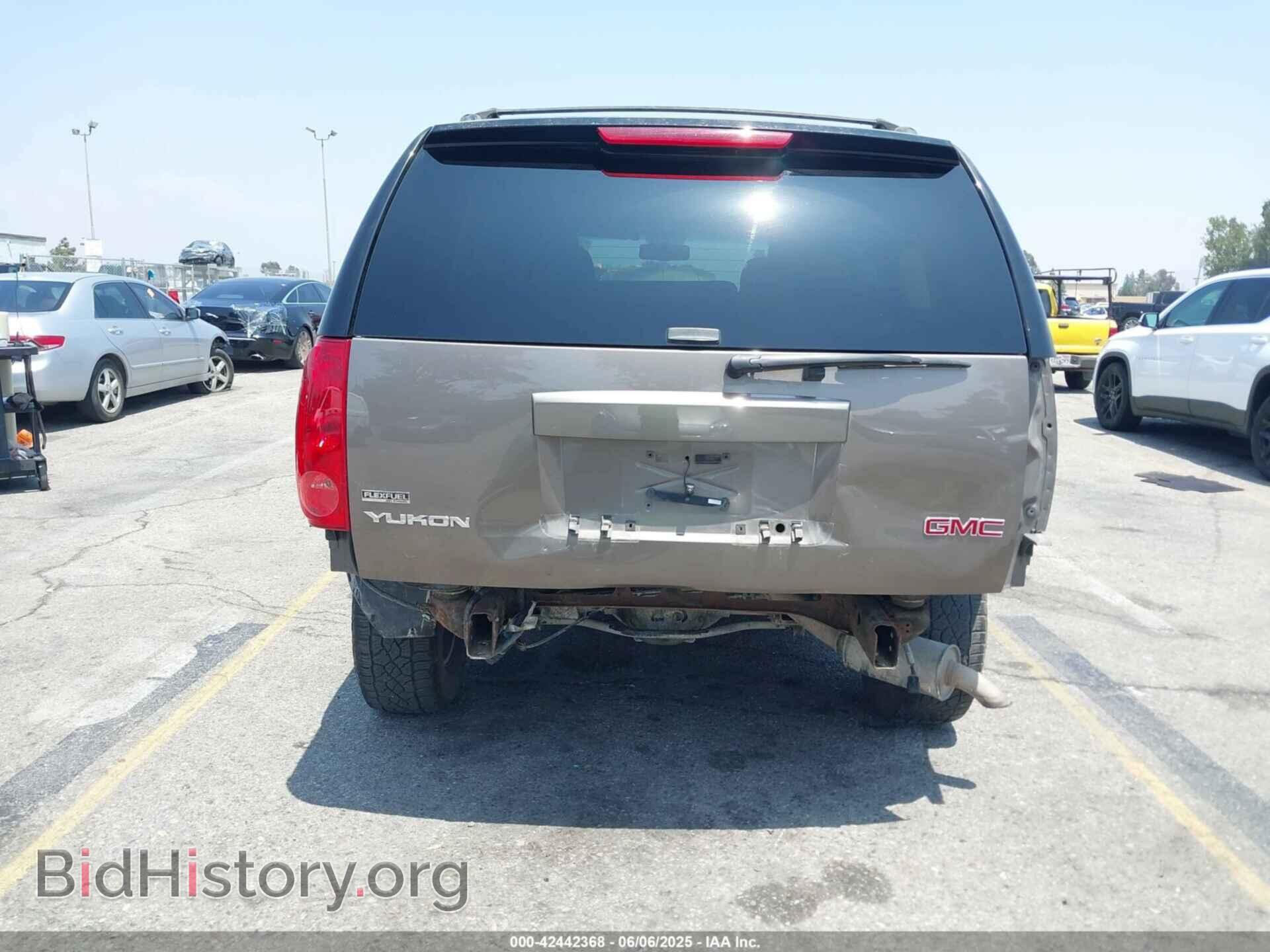 2012 GMC YUKON - VIN: 1GKS2AE08CR153621 - Photo 17