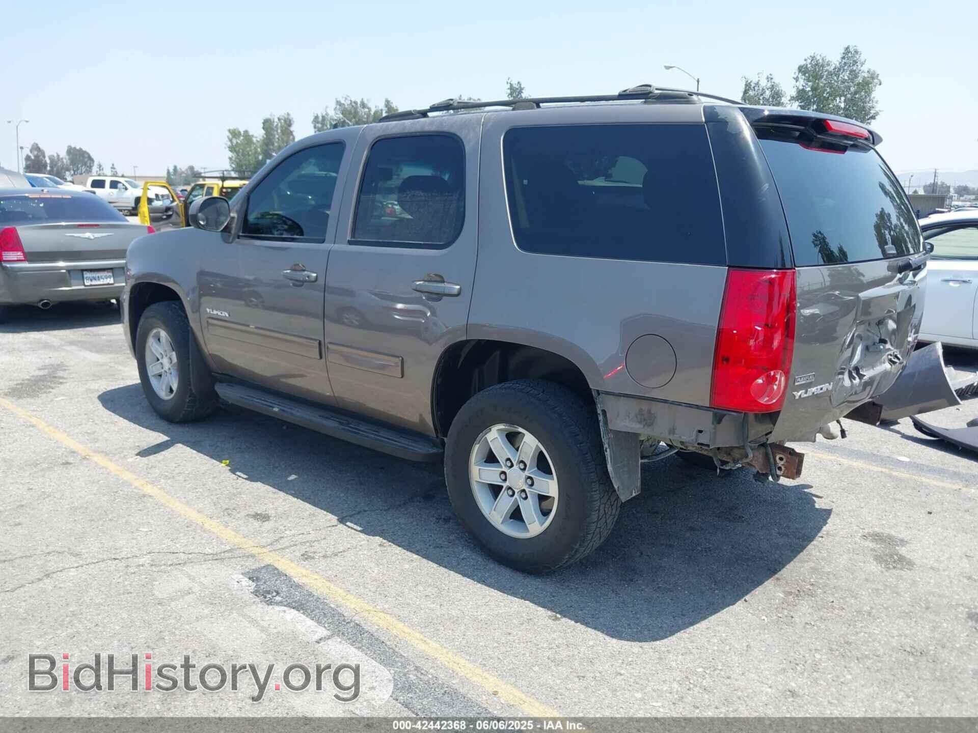 2012 GMC YUKON - VIN: 1GKS2AE08CR153621 - Photo 3