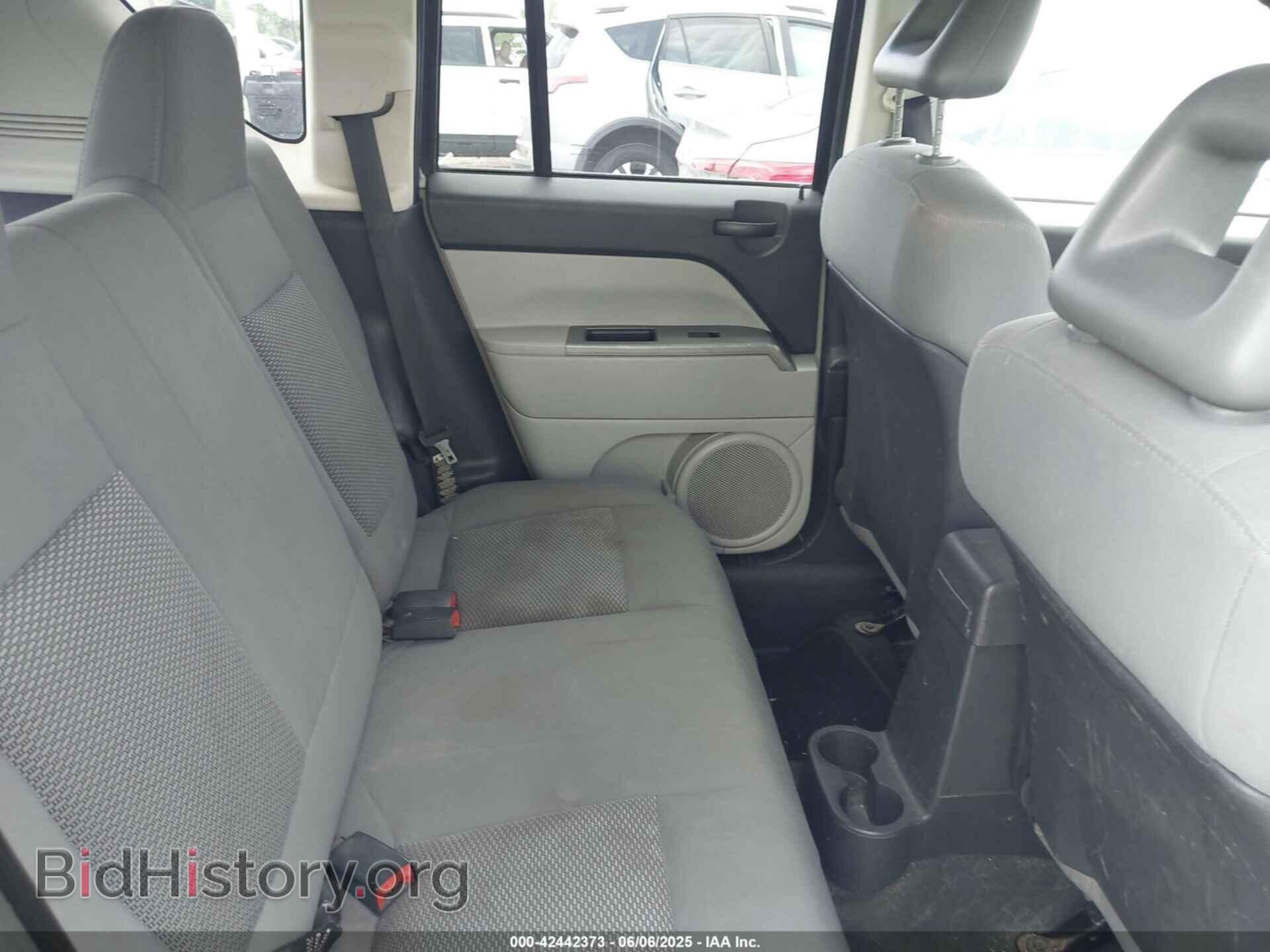 2007 JEEP COMPASS - VIN: 1J8FT47W87D358252 - Фото 8