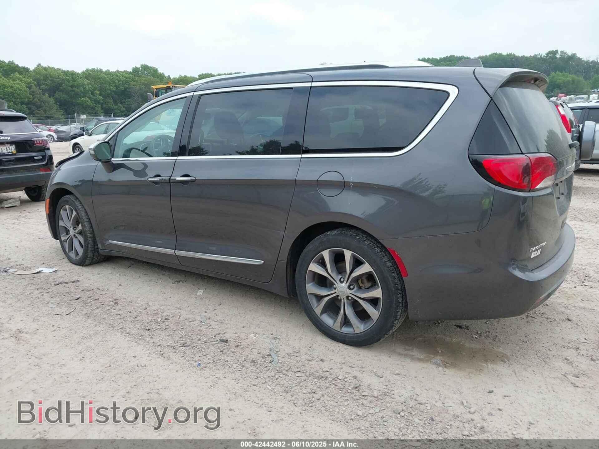 2017 CHRYSLER PACIFICA - VIN: 2C4RC1GG5HR648751 - Photo 3
