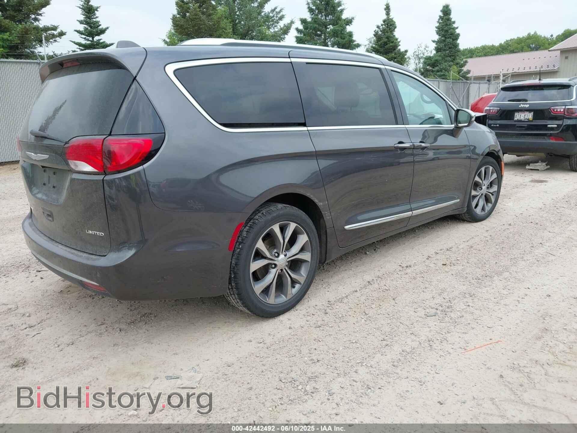2017 CHRYSLER PACIFICA - VIN: 2C4RC1GG5HR648751 - Photo 4