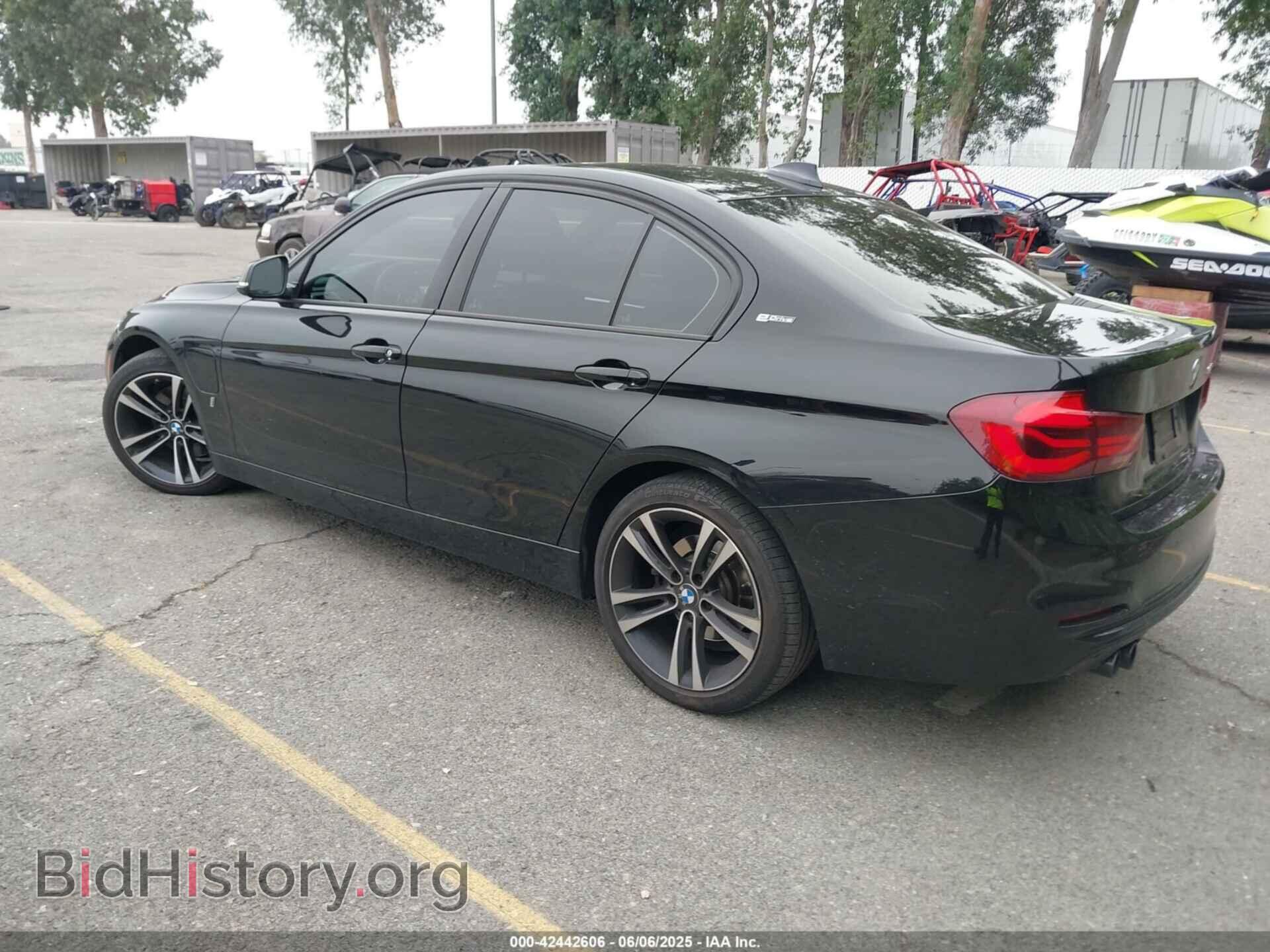 2018 BMW 330E - VIN: WBA8E1C55JA167593 - Фото 3