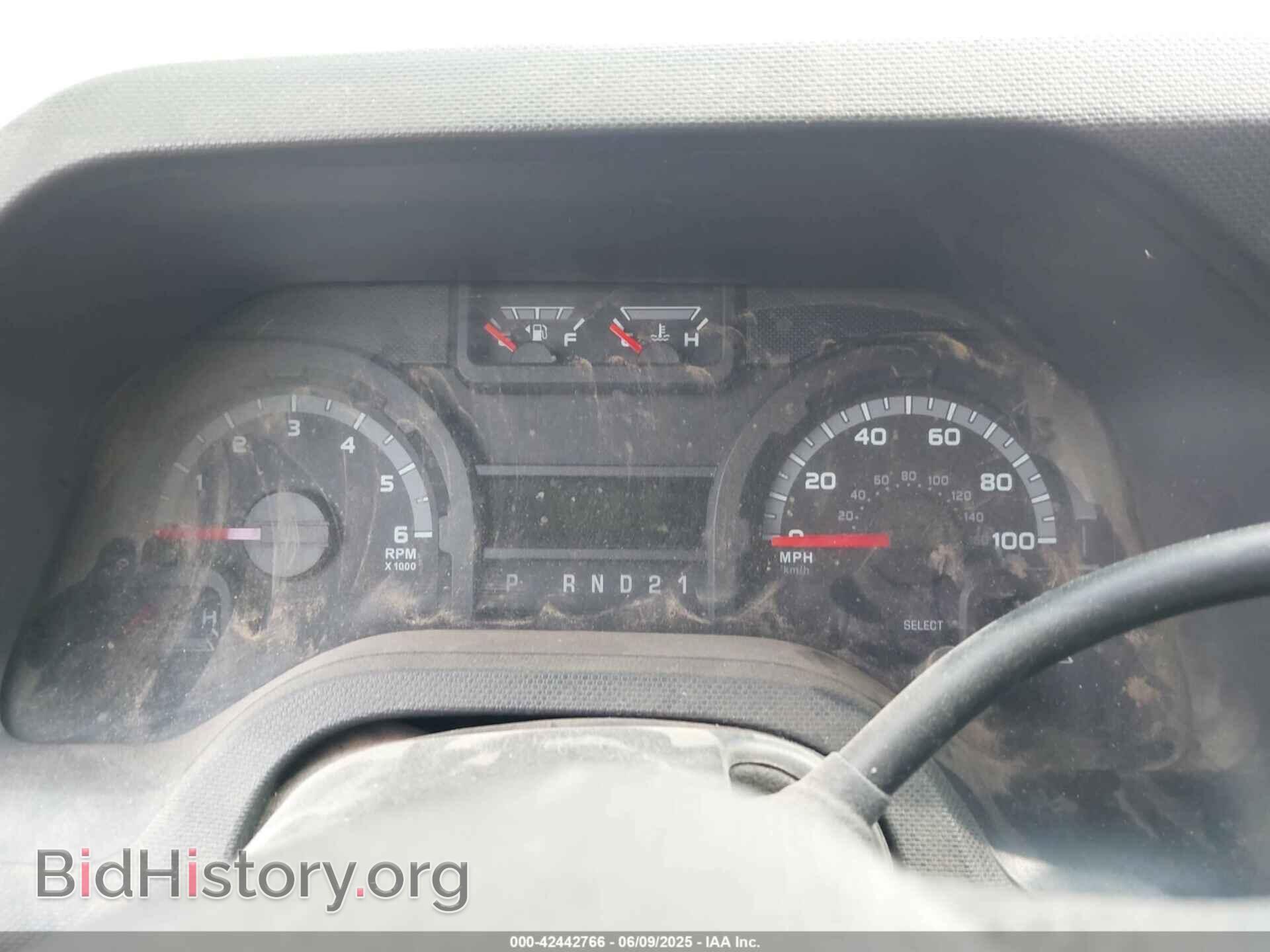 2011 FORD E-250 - VIN: 1FTNE2EW3BDA49821 - Photo 16