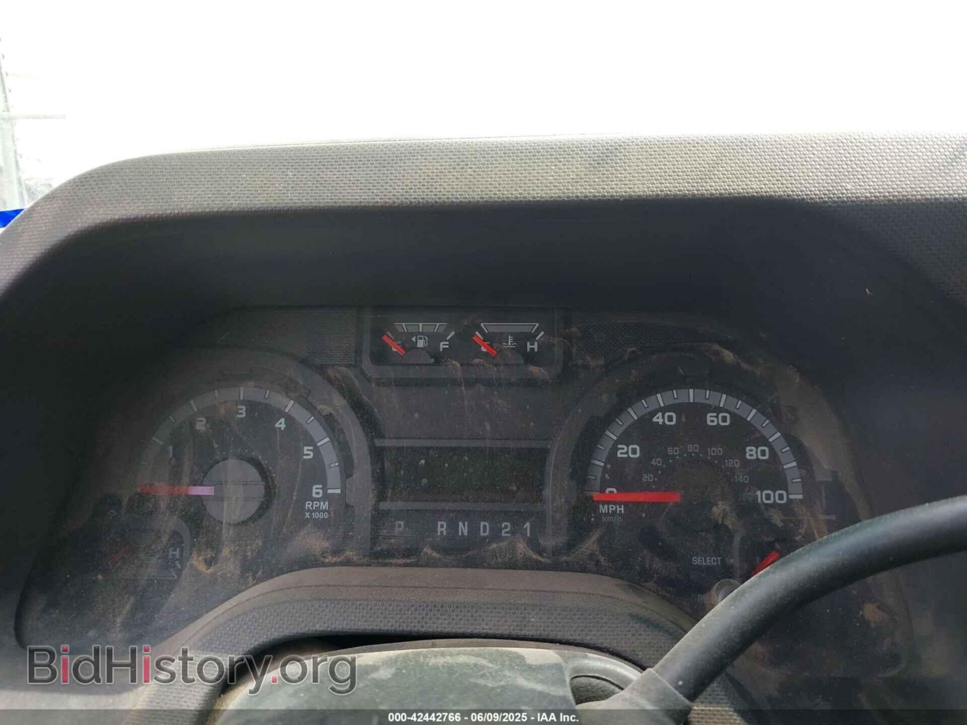 2011 FORD E-250 - VIN: 1FTNE2EW3BDA49821 - Photo 7