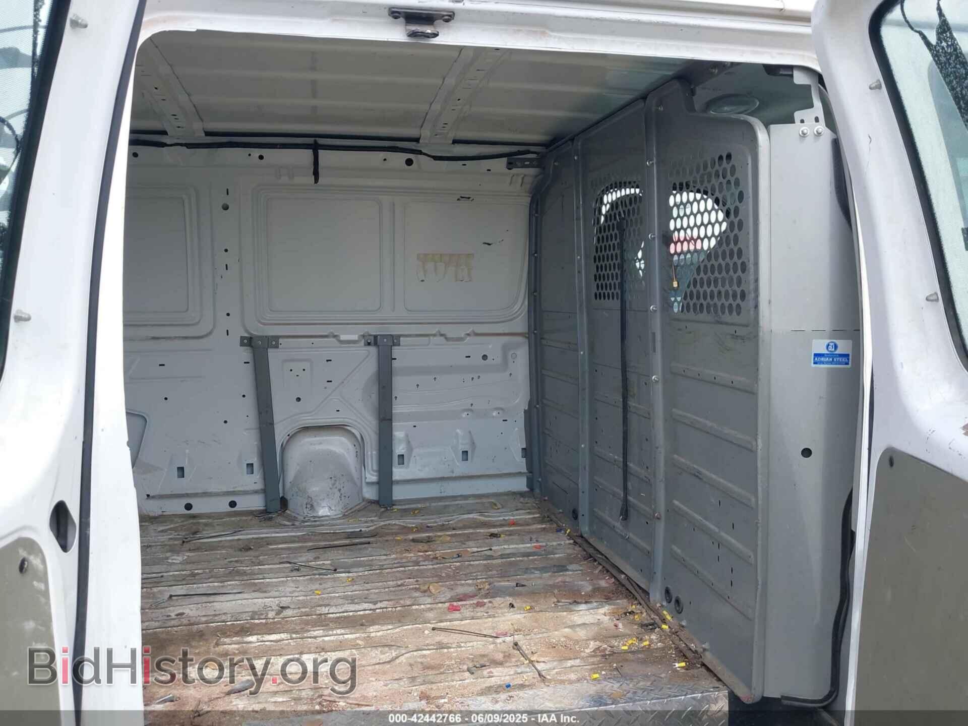 2011 FORD E-250 - VIN: 1FTNE2EW3BDA49821 - Photo 8