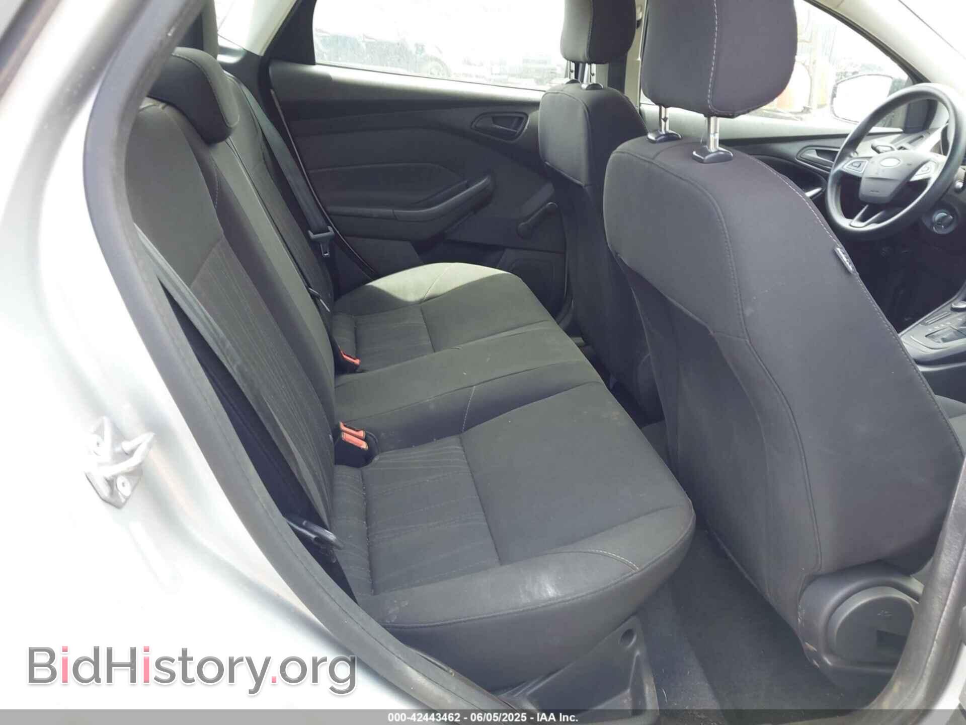 2016 FORD FOCUS - VIN: 1FADP3E26GL366200 - Фото 3